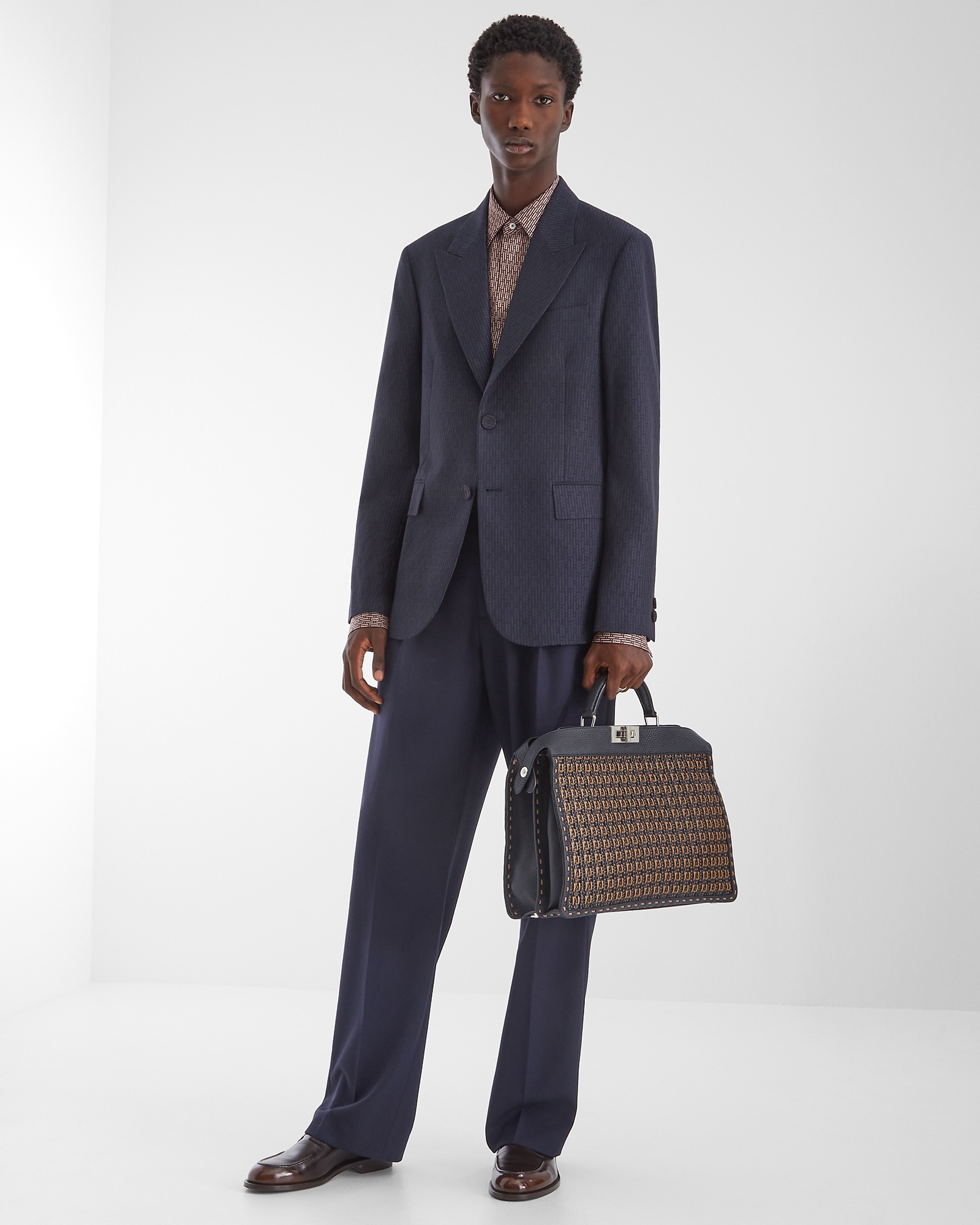 Fendi Men's Wool and Silk Scarf Grey