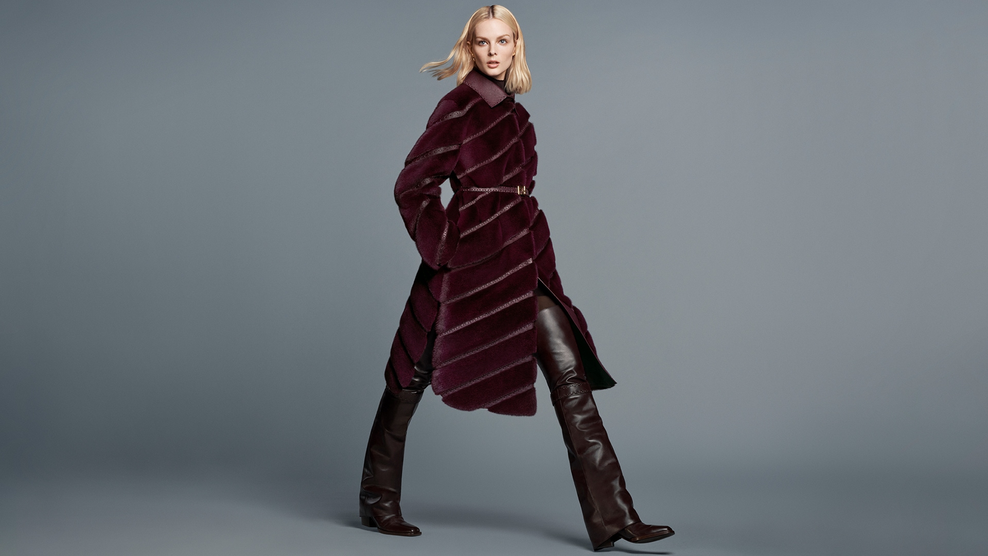 Fendi Giubbino imbottito con stampa FF all-over BUA056