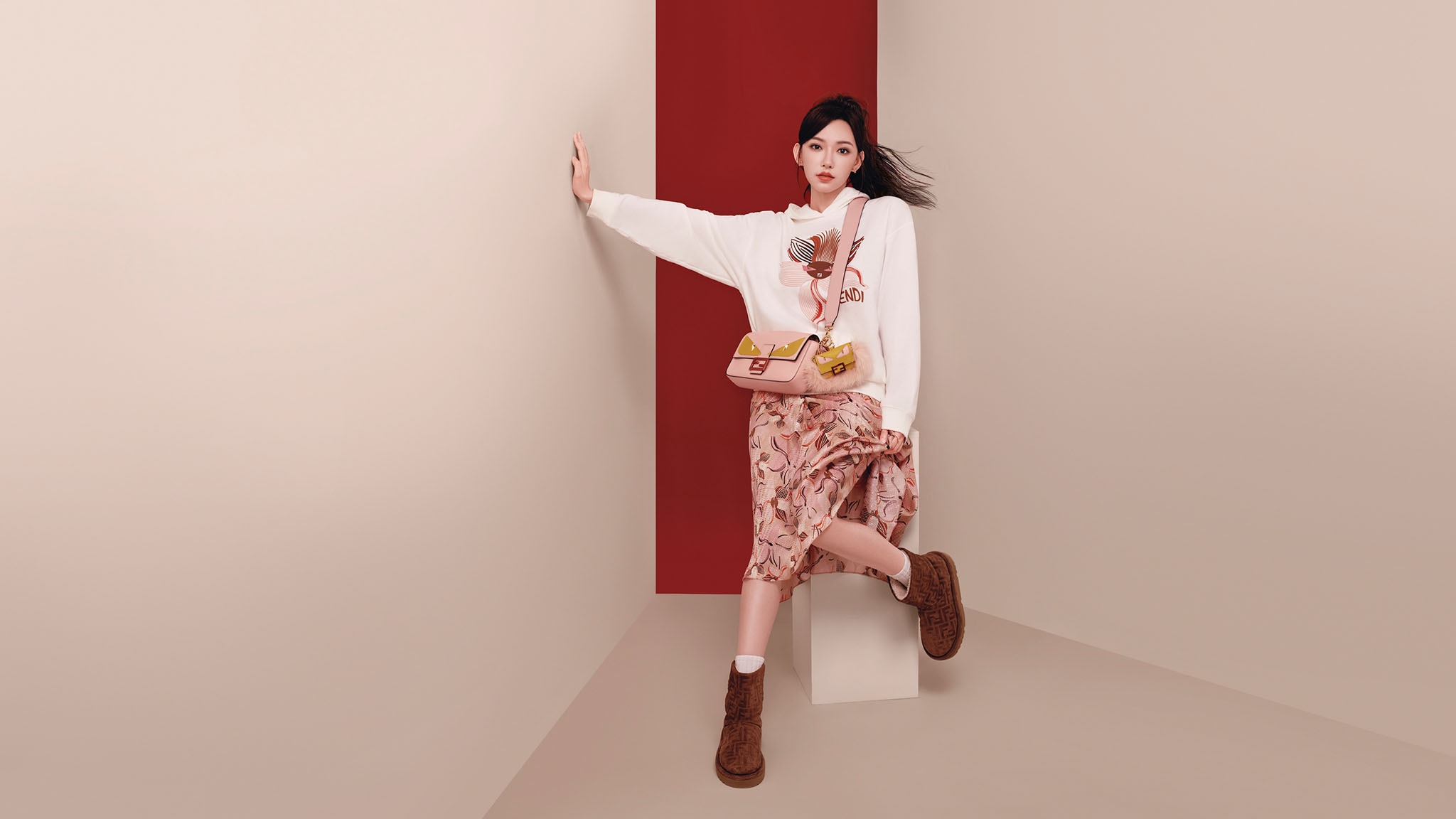 FENDI 2025 CNY Collection_Special Shooting ft. Cheng Xiao_2_RGB_2650x1440