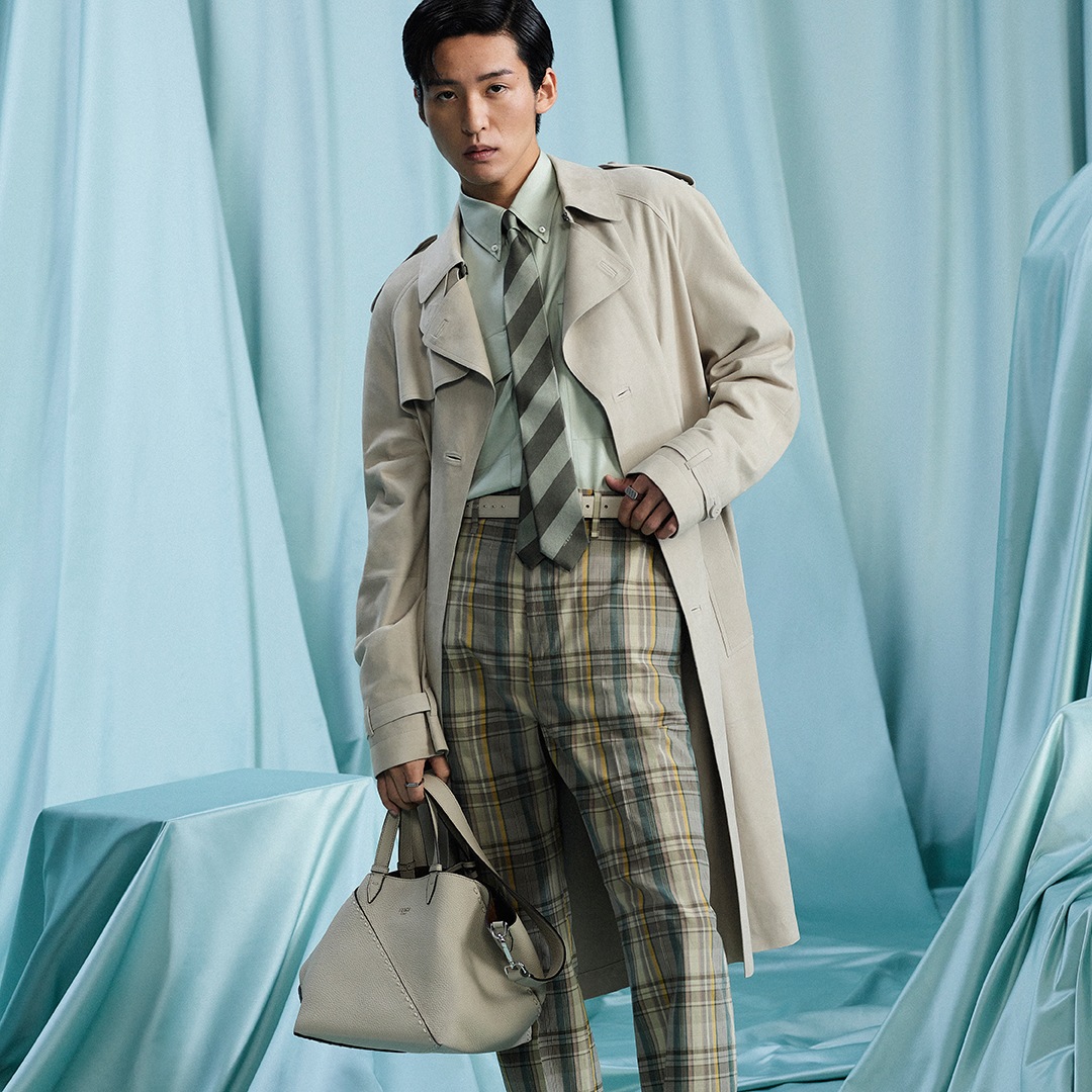 FENDI Official Site: Luxury Bags, Ready-To-Wear, Shoes