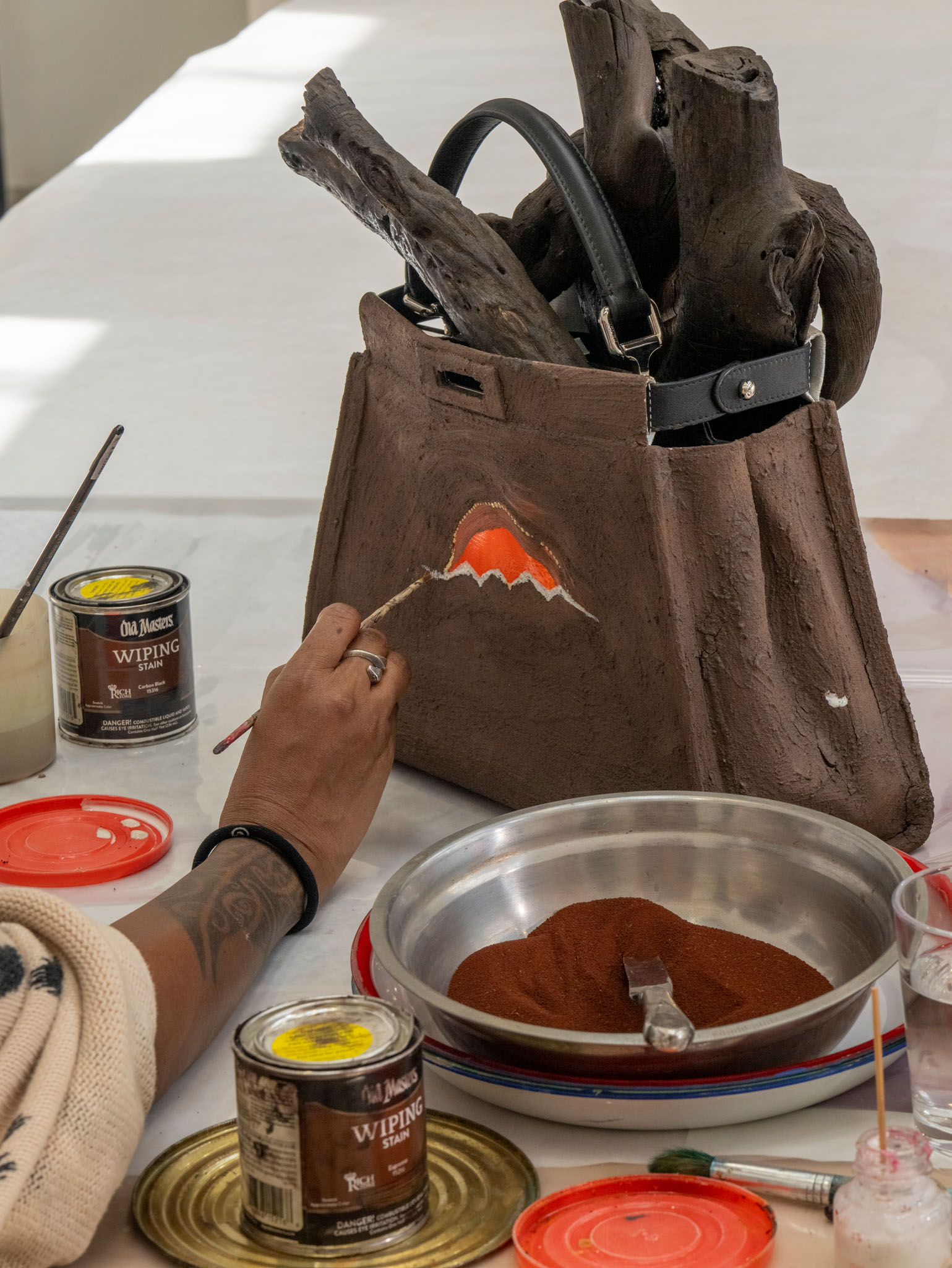 04_Wangechi Mutu x FENDI Peekaboo_Making Of 04_Wangechi Mutu x FENDI Peekaboo_Making Of
