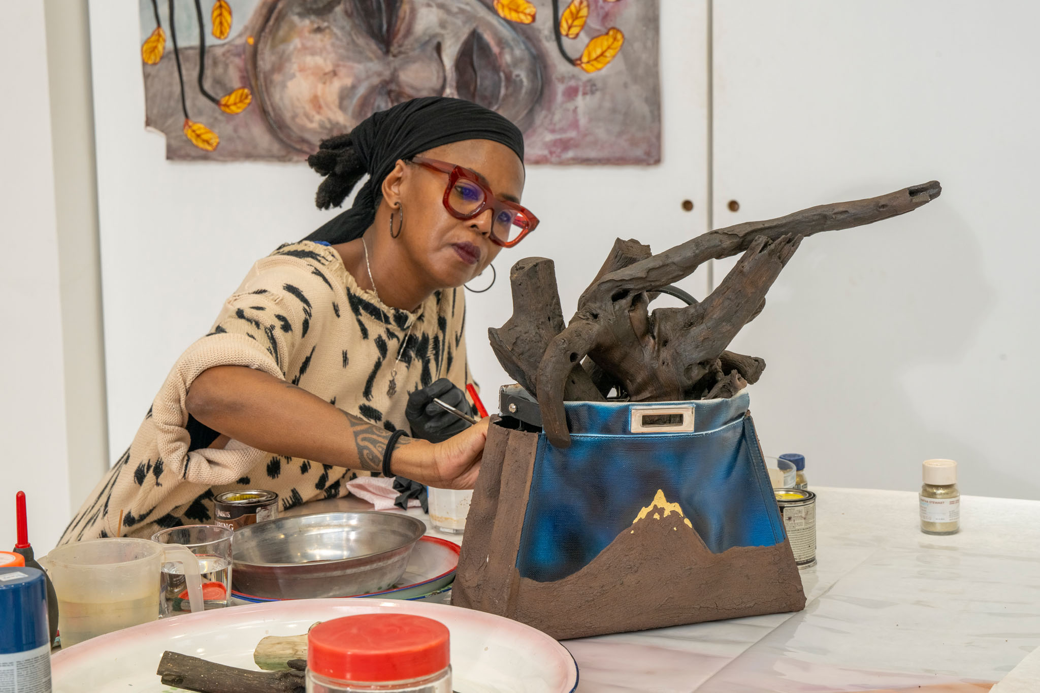 02_Wangechi Mutu x FENDI Peekaboo_Making Of 02_Wangechi Mutu x FENDI Peekaboo_Making Of