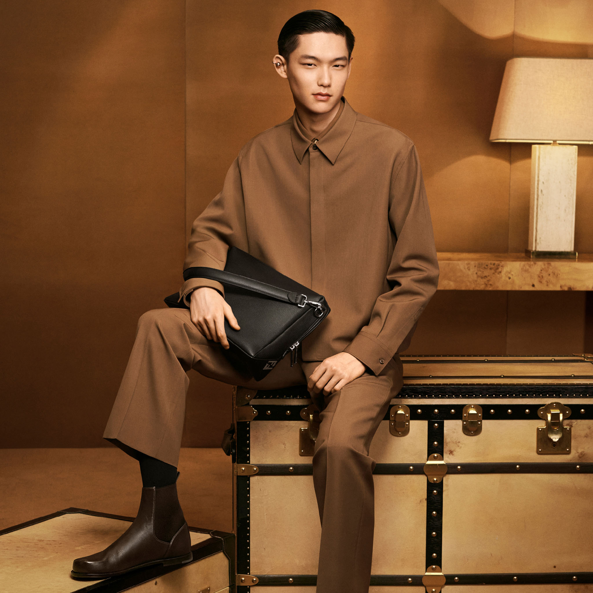 FENDI_FW25_PRODUCT_DIGITAL_1x1_nologo_2160x2160px_sRGB-7