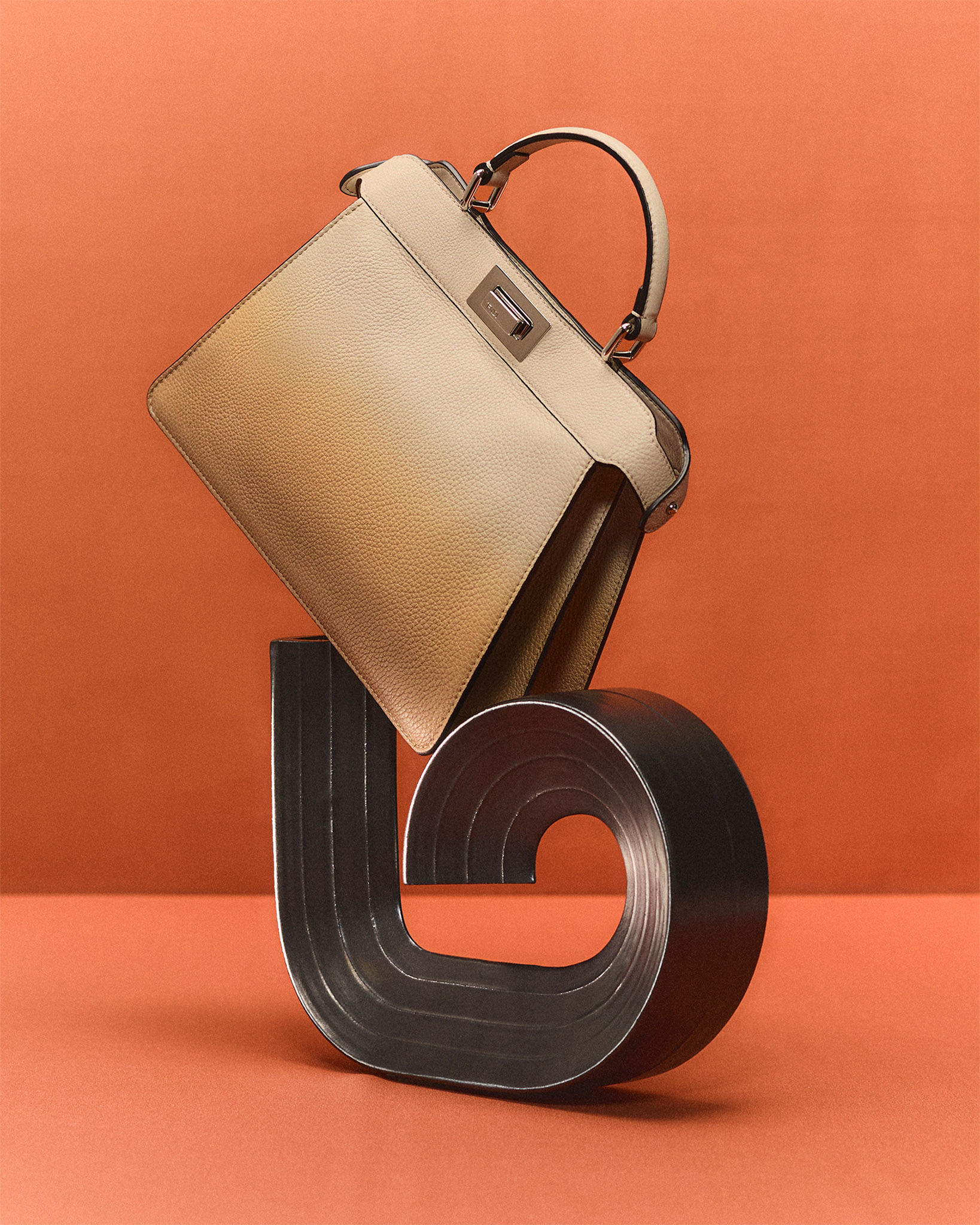 FENDI PEEKABOO_DEGRADE CHIARA_037_RGB_4_5