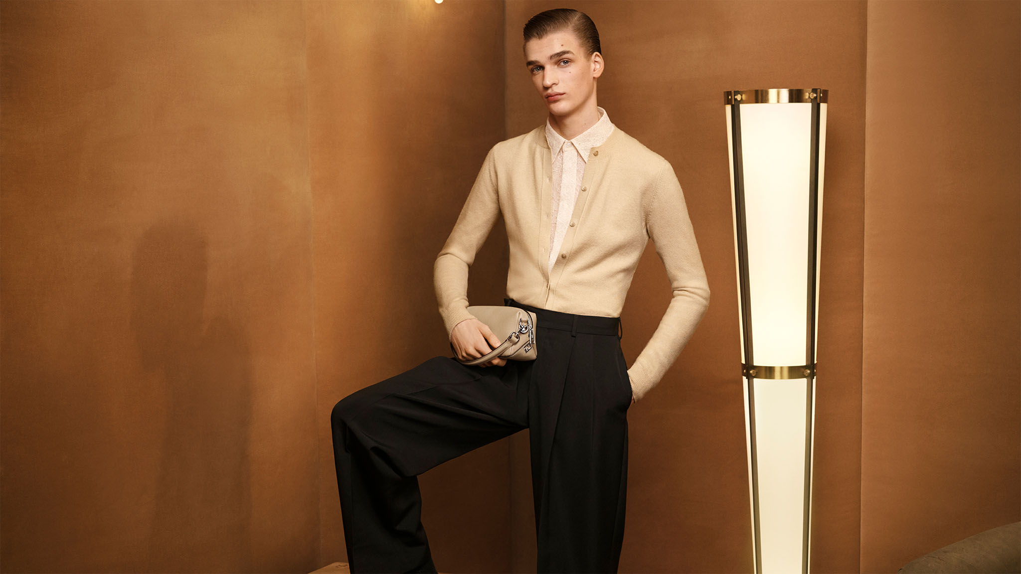 FENDI_FW25_PRODUCT_DIGITAL_16x9_nologo_2560x1440px_RGB-6