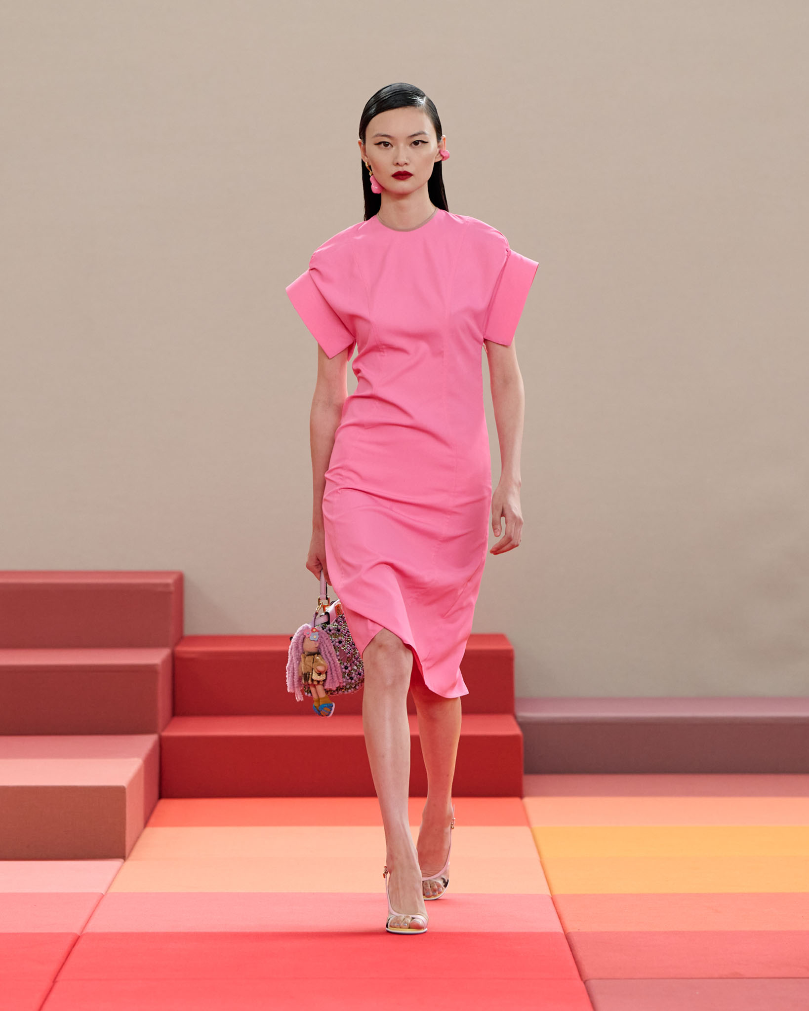 028 Fendi SS26 runway OZ9_3775