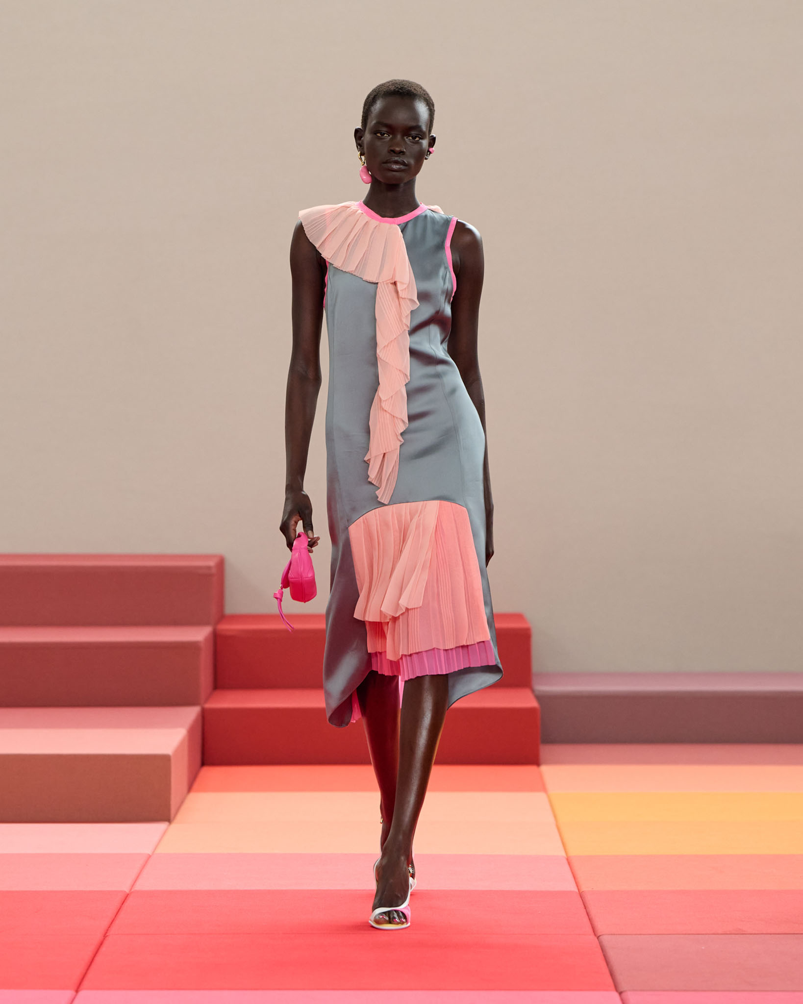 059 Fendi SS26 runway OZ9_5599