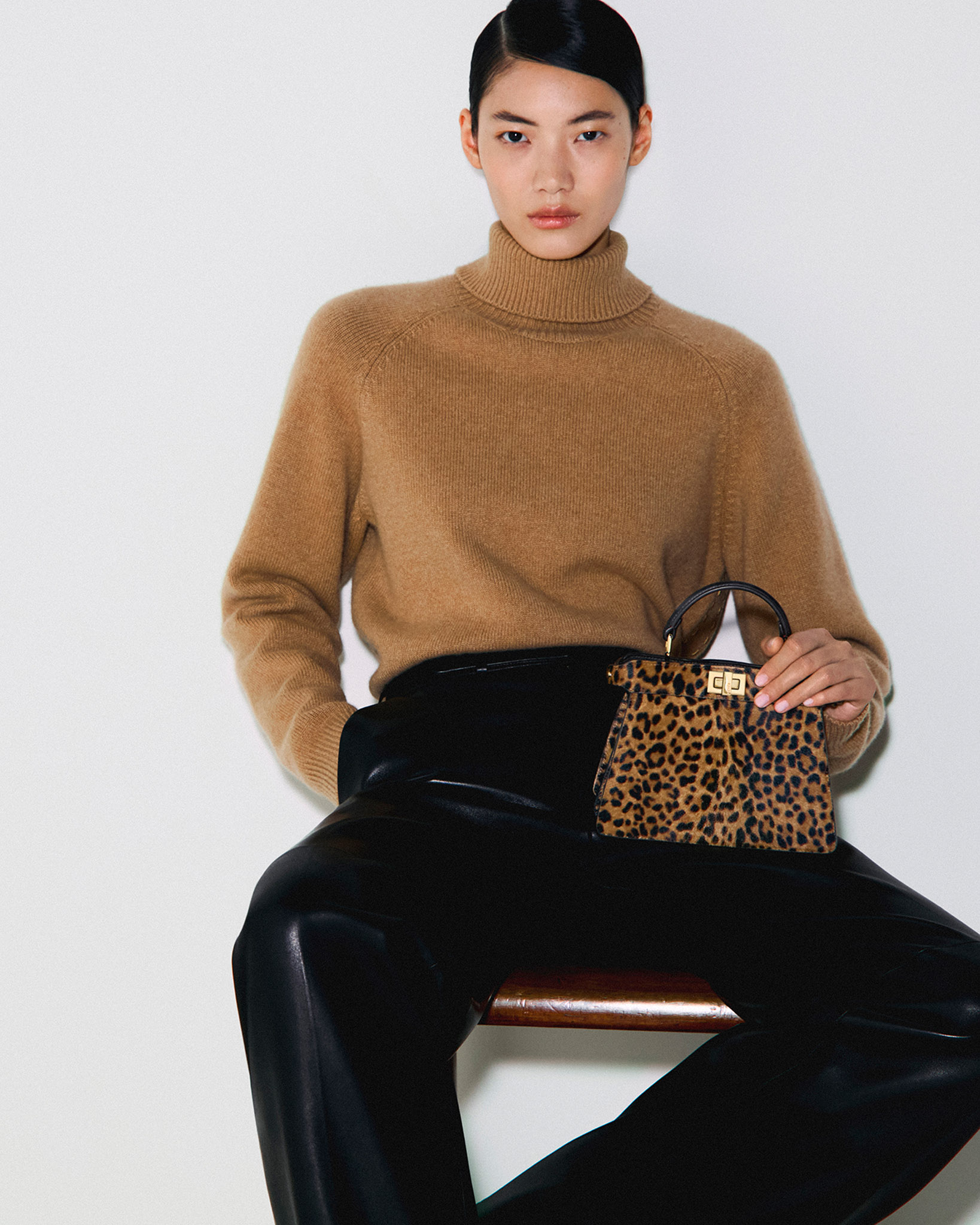 Shop Women's Designer Purple Bags | FENDI US