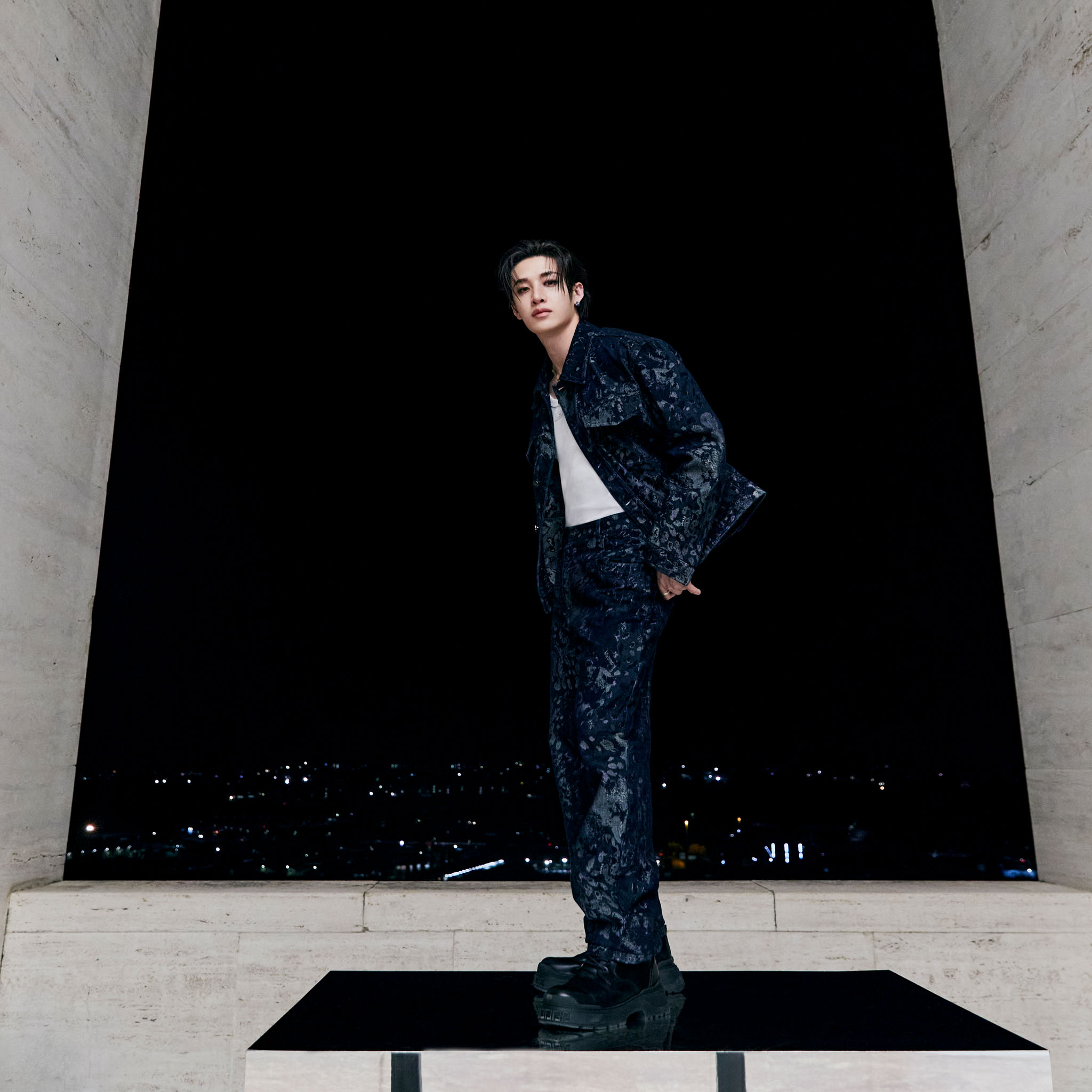 ✨Chi Chan✨FENDI コート　マゼンダ ミラノのフェンディMFWでのバンチャン 🇮🇹 240615