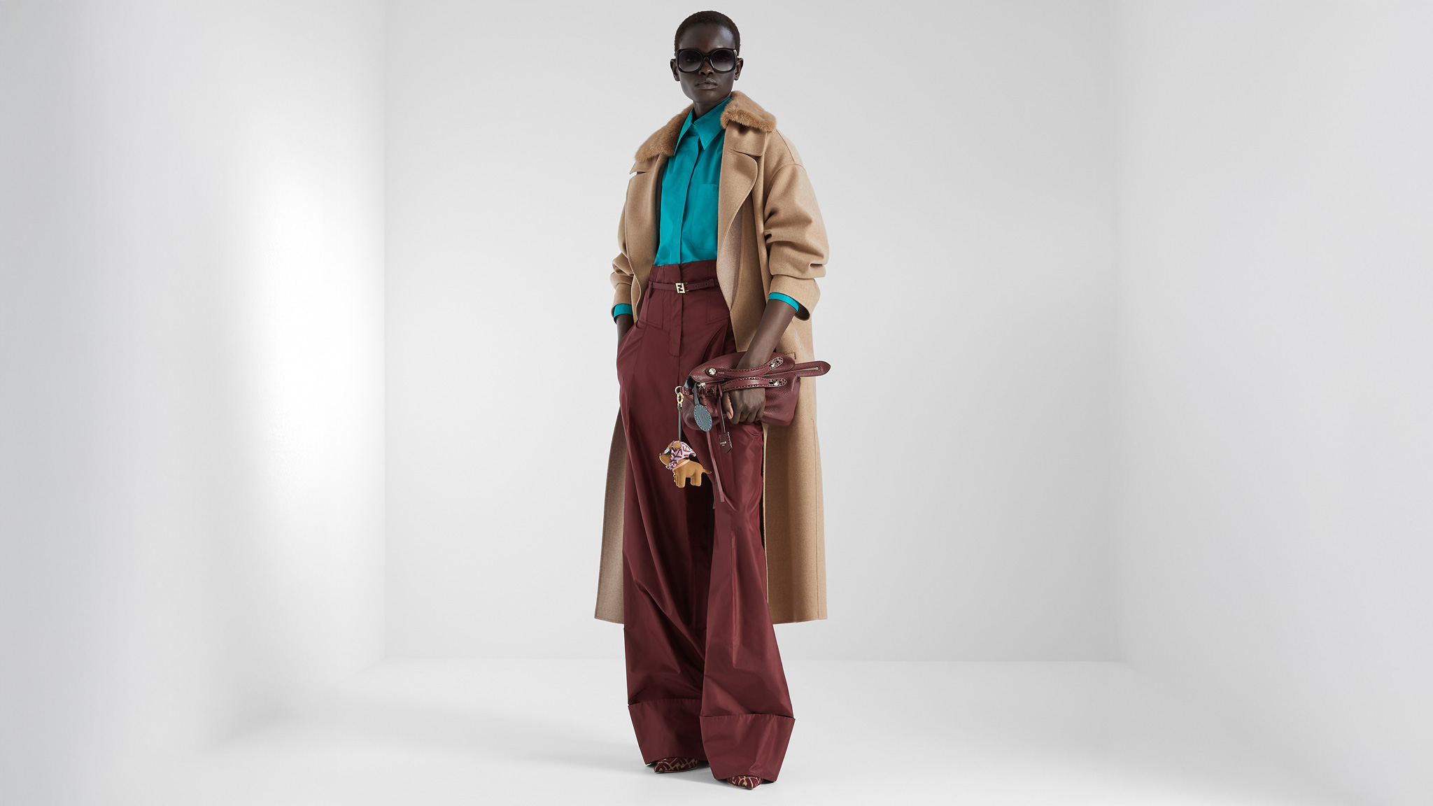 ウィメンズ向けデザイナース ファブリック 新作 | FENDI JP