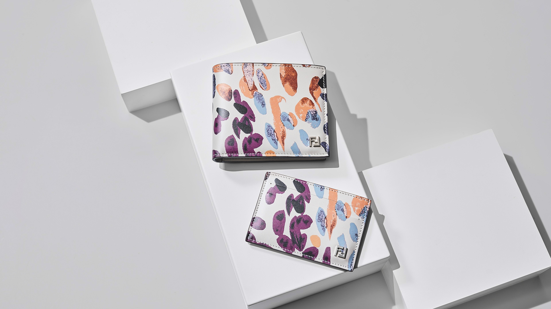 FENDI_2025_Holiday_still_man_01_H