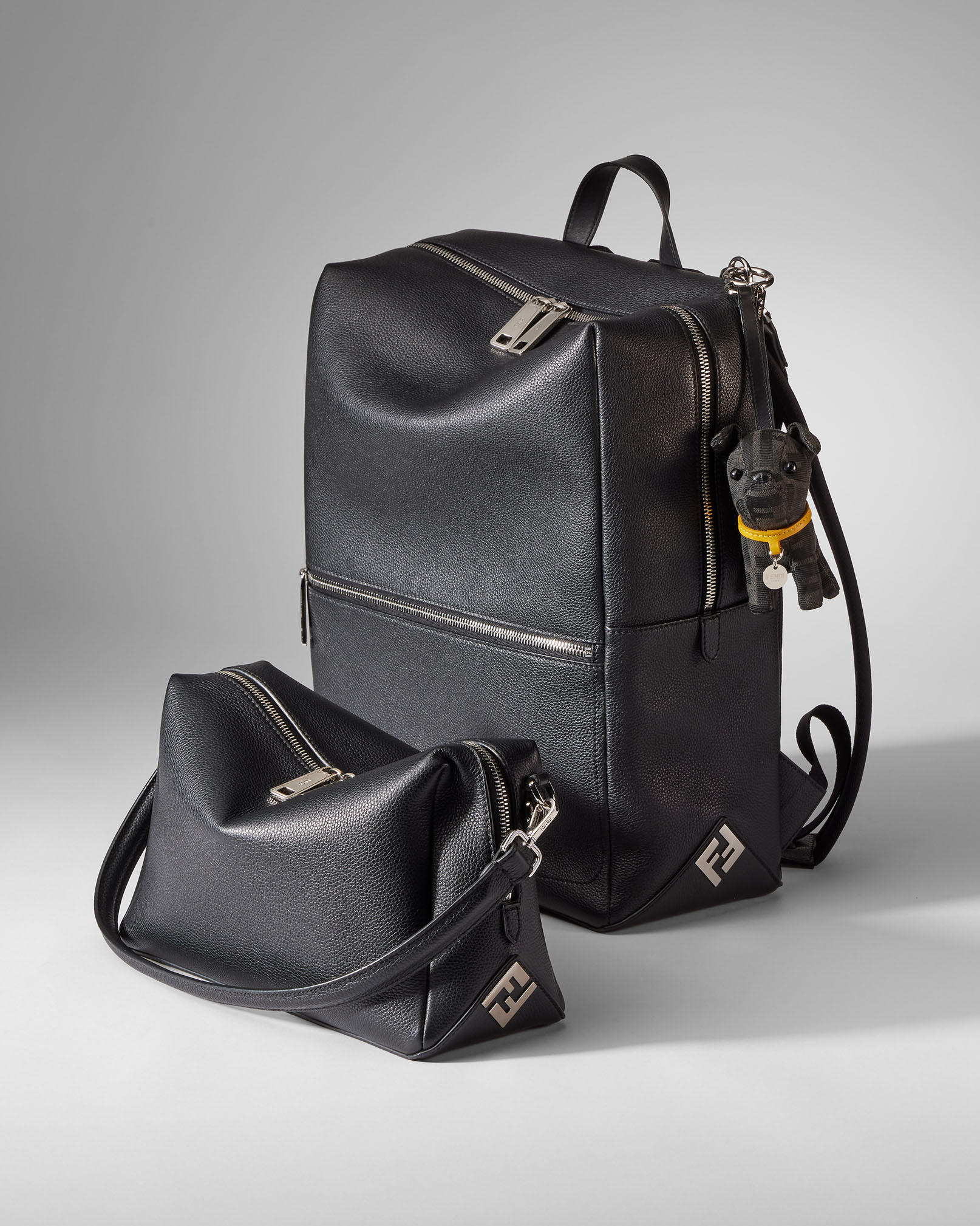 大切な男性に贈るラグジュアリーなバレンタインデー ギフト | FENDI