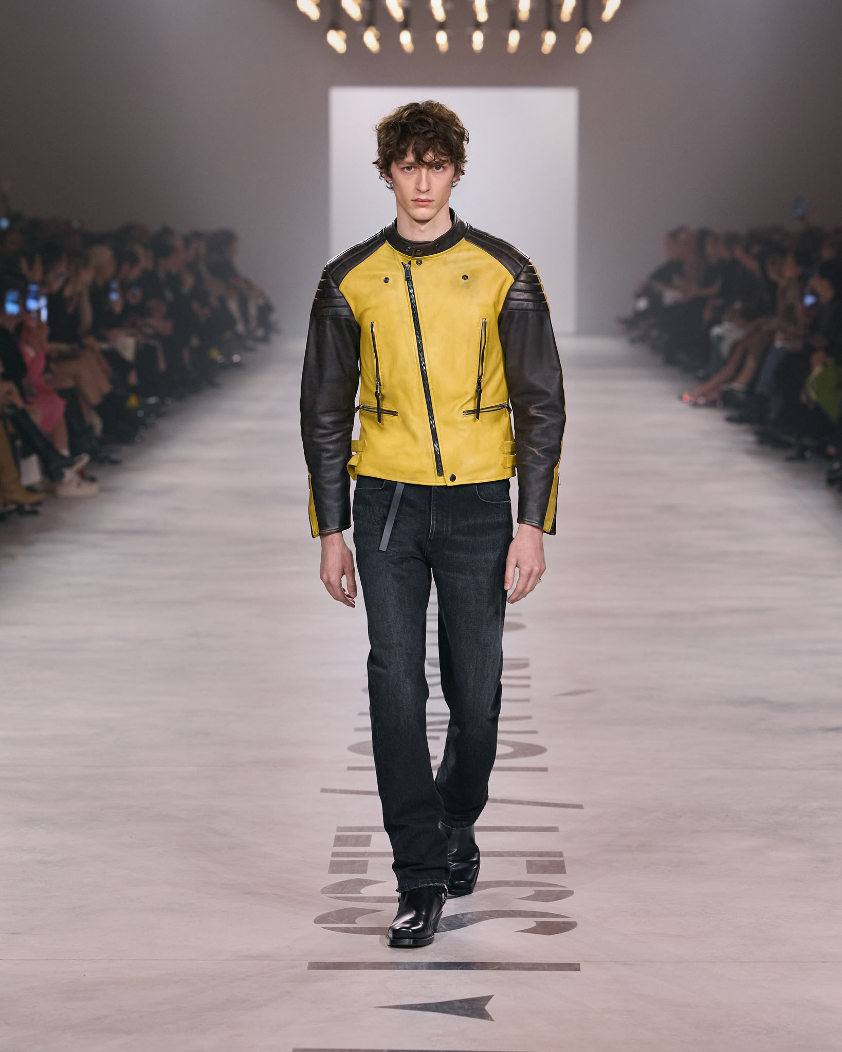 Fendi fw26 Runway Looks 4x5 028