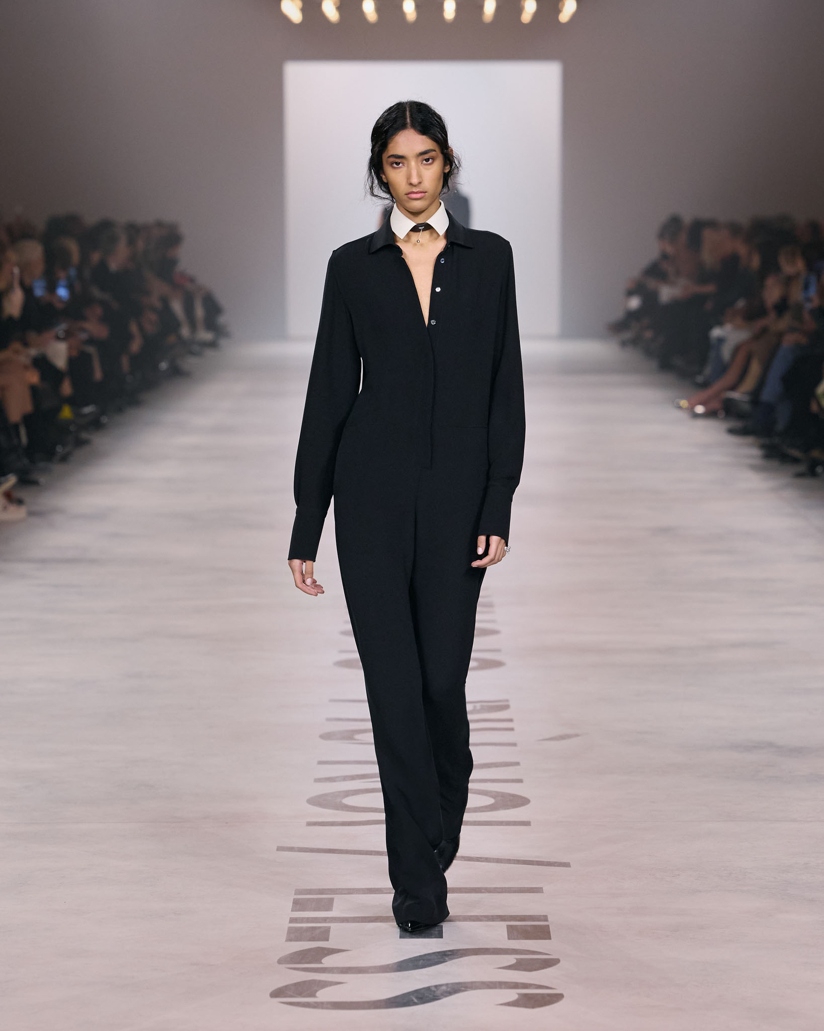 Fendi fw26 Runway Looks 4x5 032