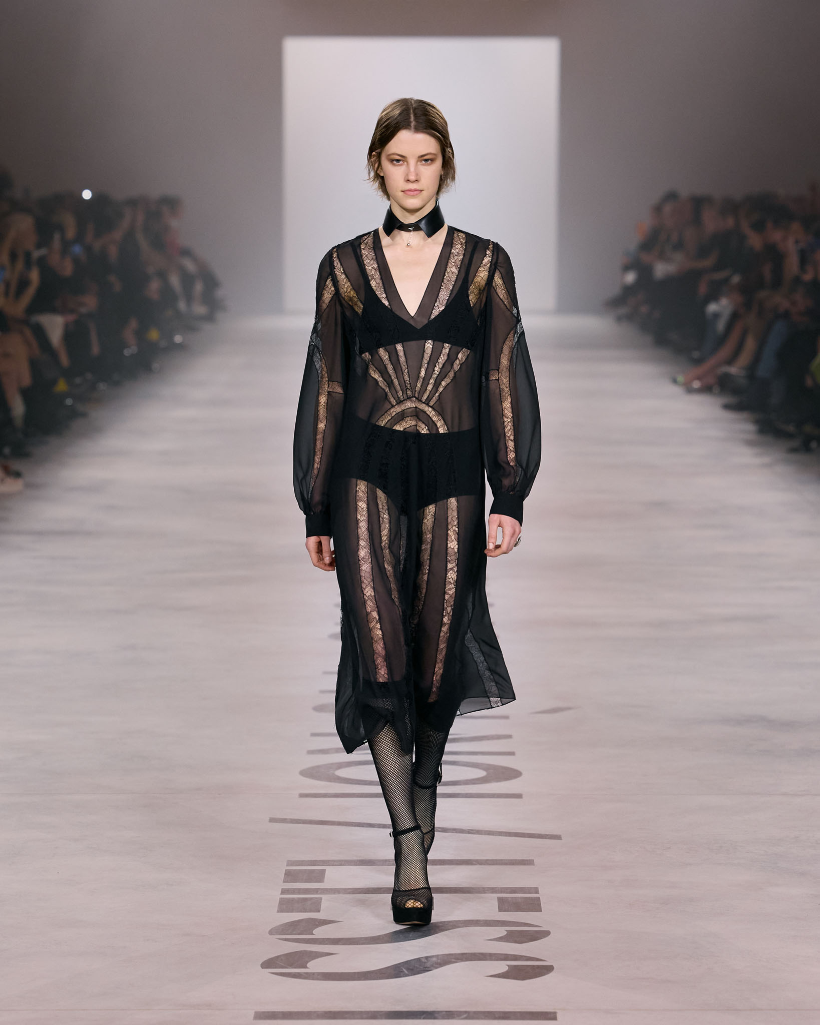 Fendi fw26 Runway Looks 4x5 022