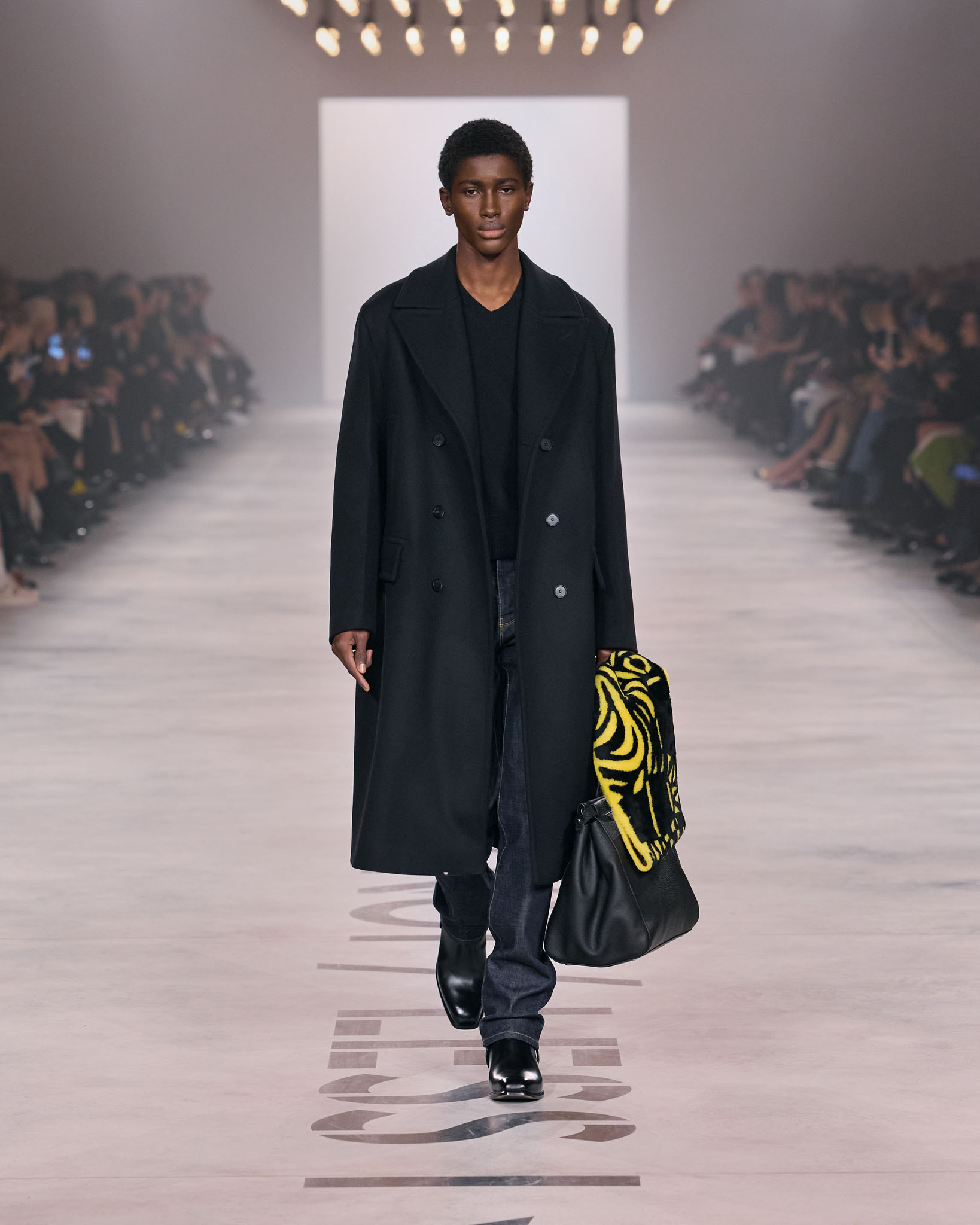 Fendi fw26 Runway Looks 4x5 026