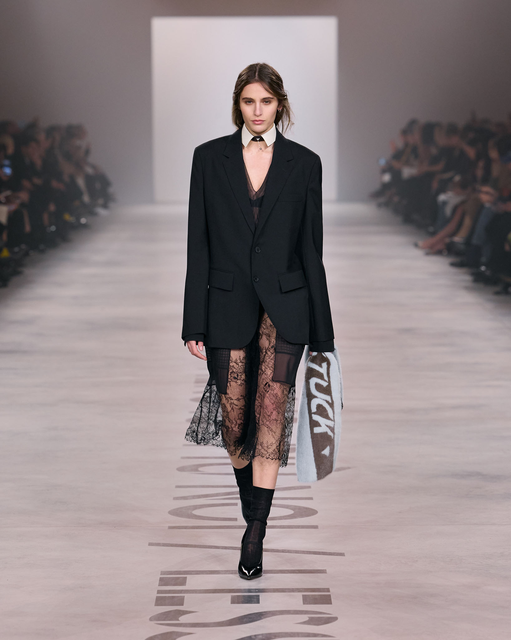 Fendi fw26 Runway Looks 4x5 024