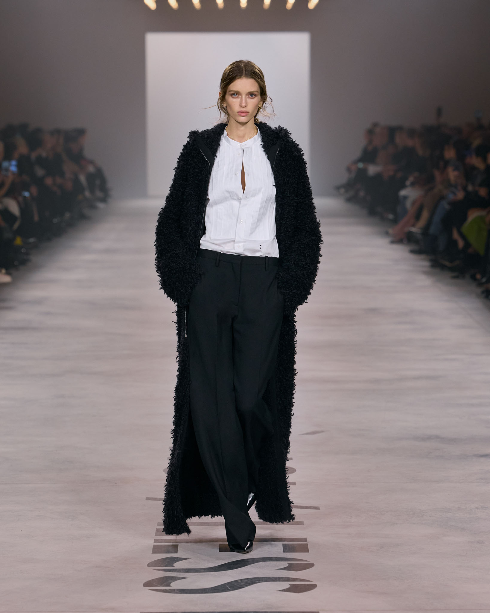 Fendi fw26 Runway Looks 4x5 063