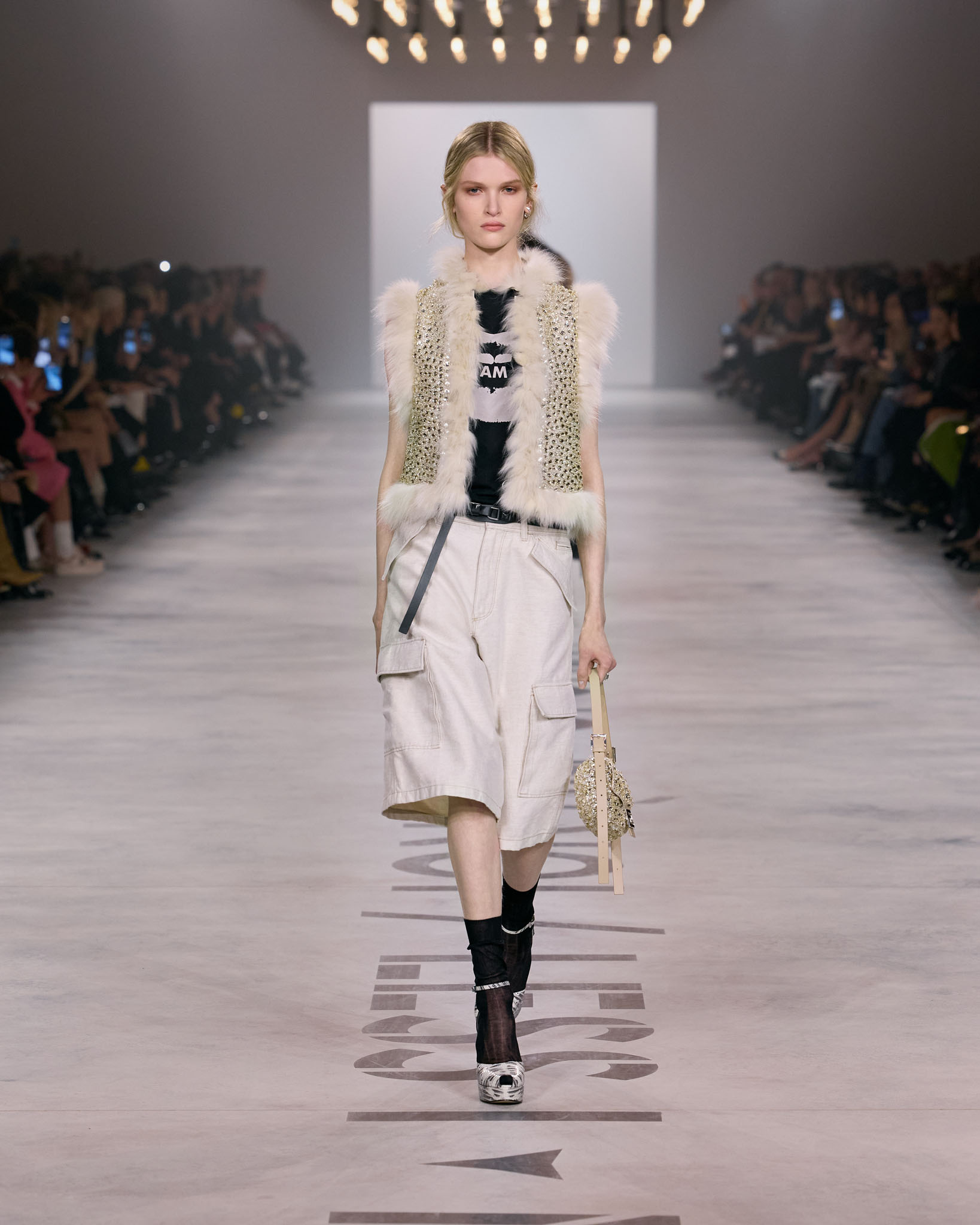 Fendi fw26 Runway Looks 4x5 020