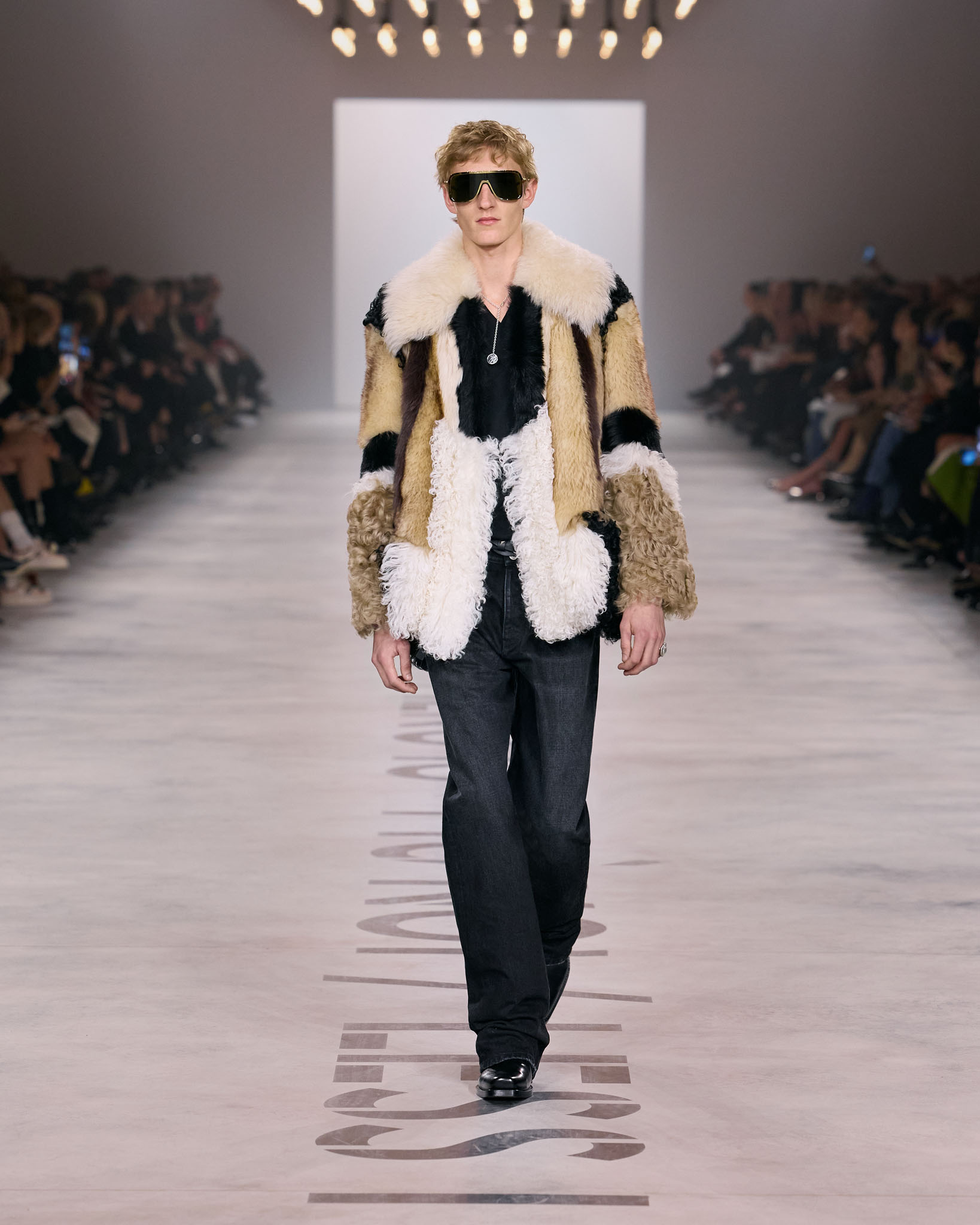 Fendi fw26 Runway Looks 4x5 038