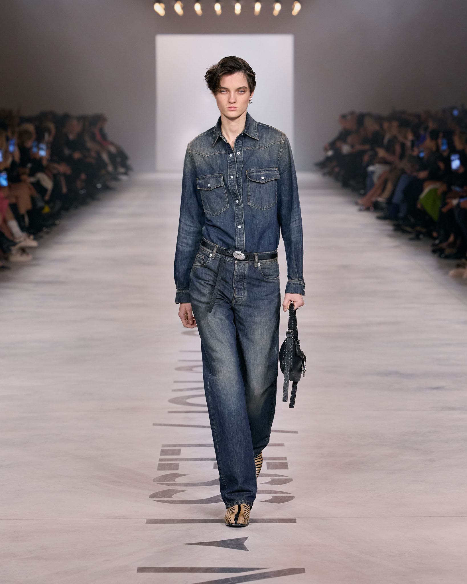 Fendi fw26 Runway Looks 4x5 040