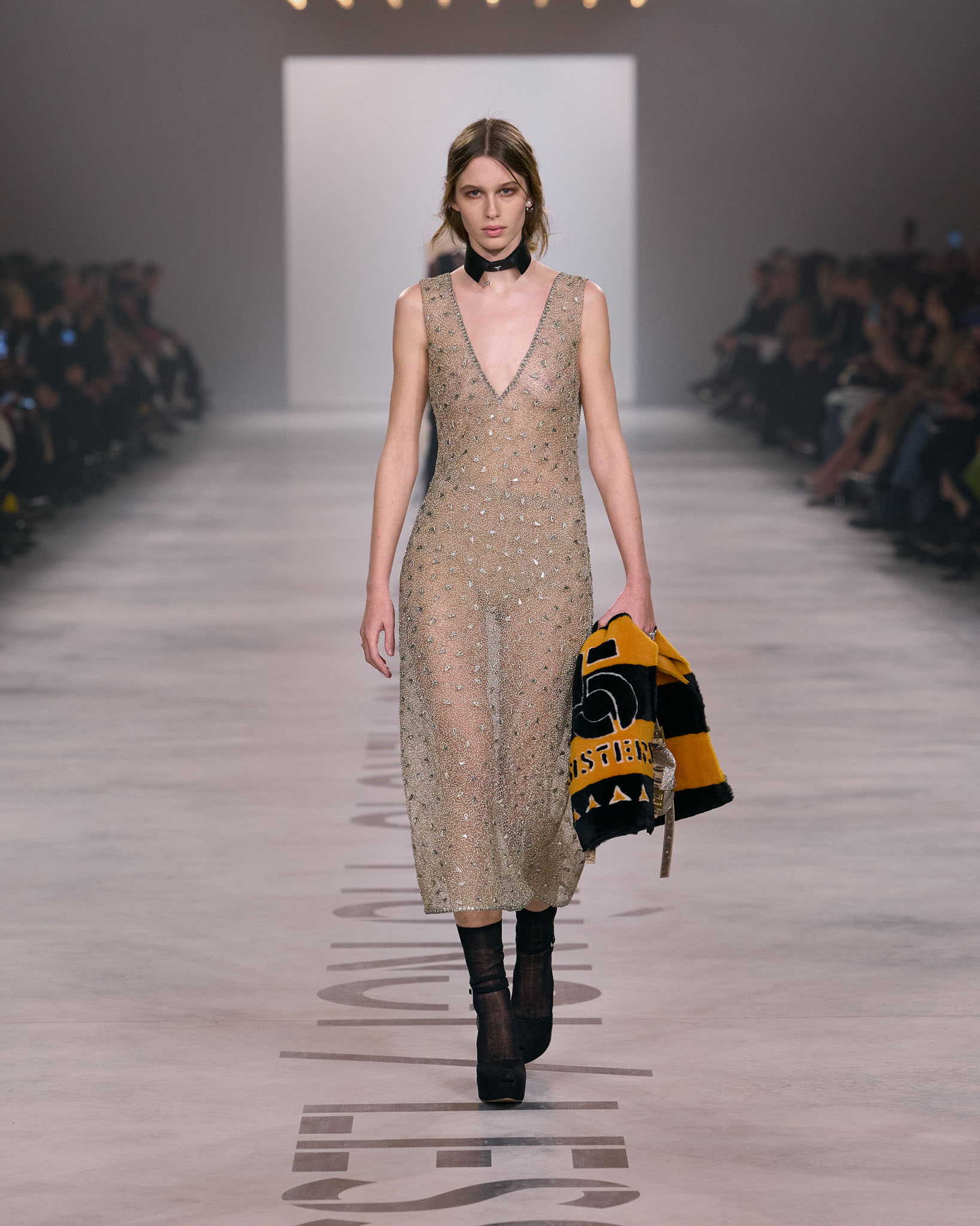 Fendi fw26 Runway Looks 4x5 064