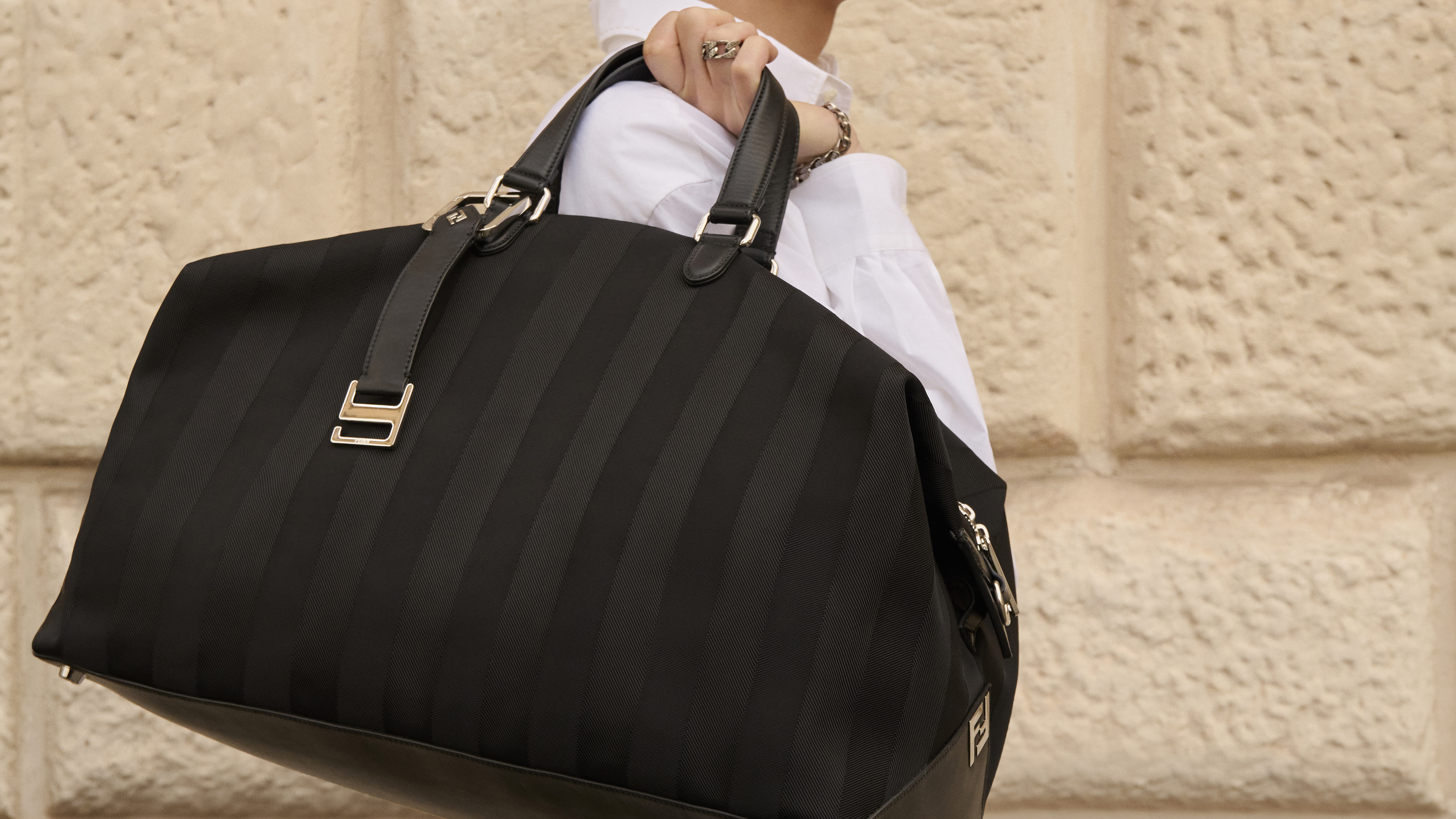 FENDI_PERMANENT_003_2430