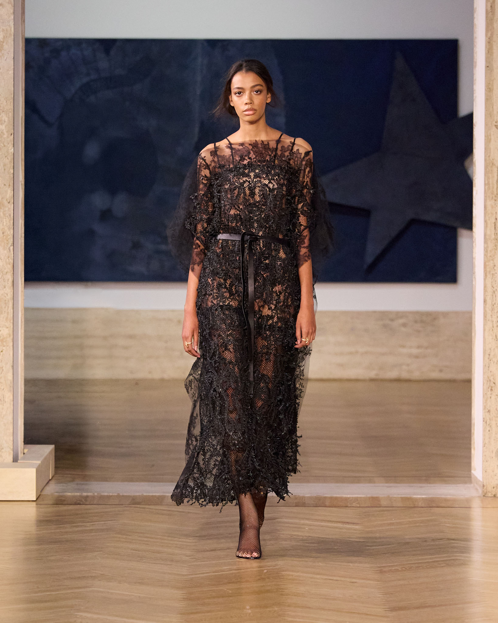Fendi fw26 runway looks 4x5 039