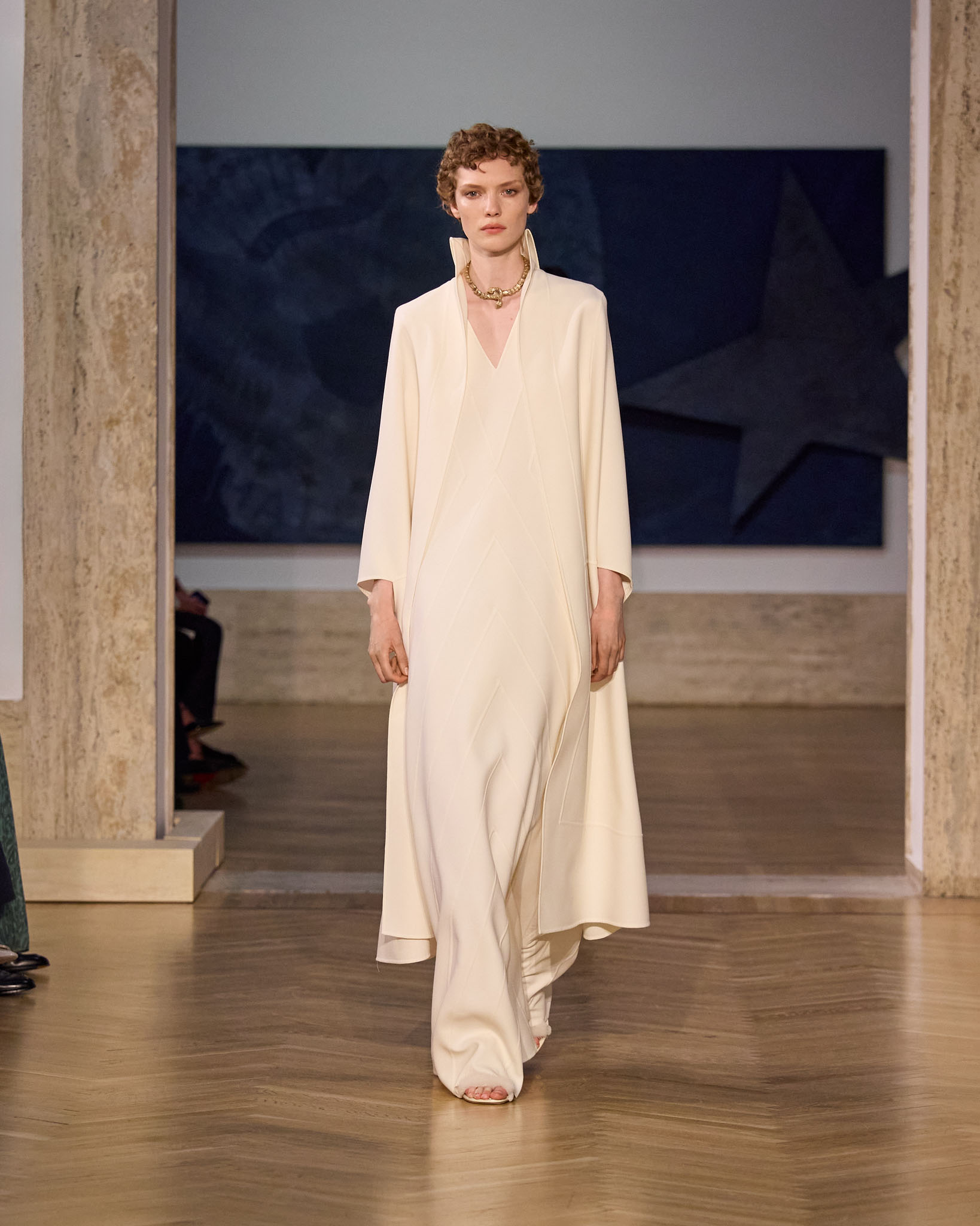 Fendi fw26 runway looks 4x5 014