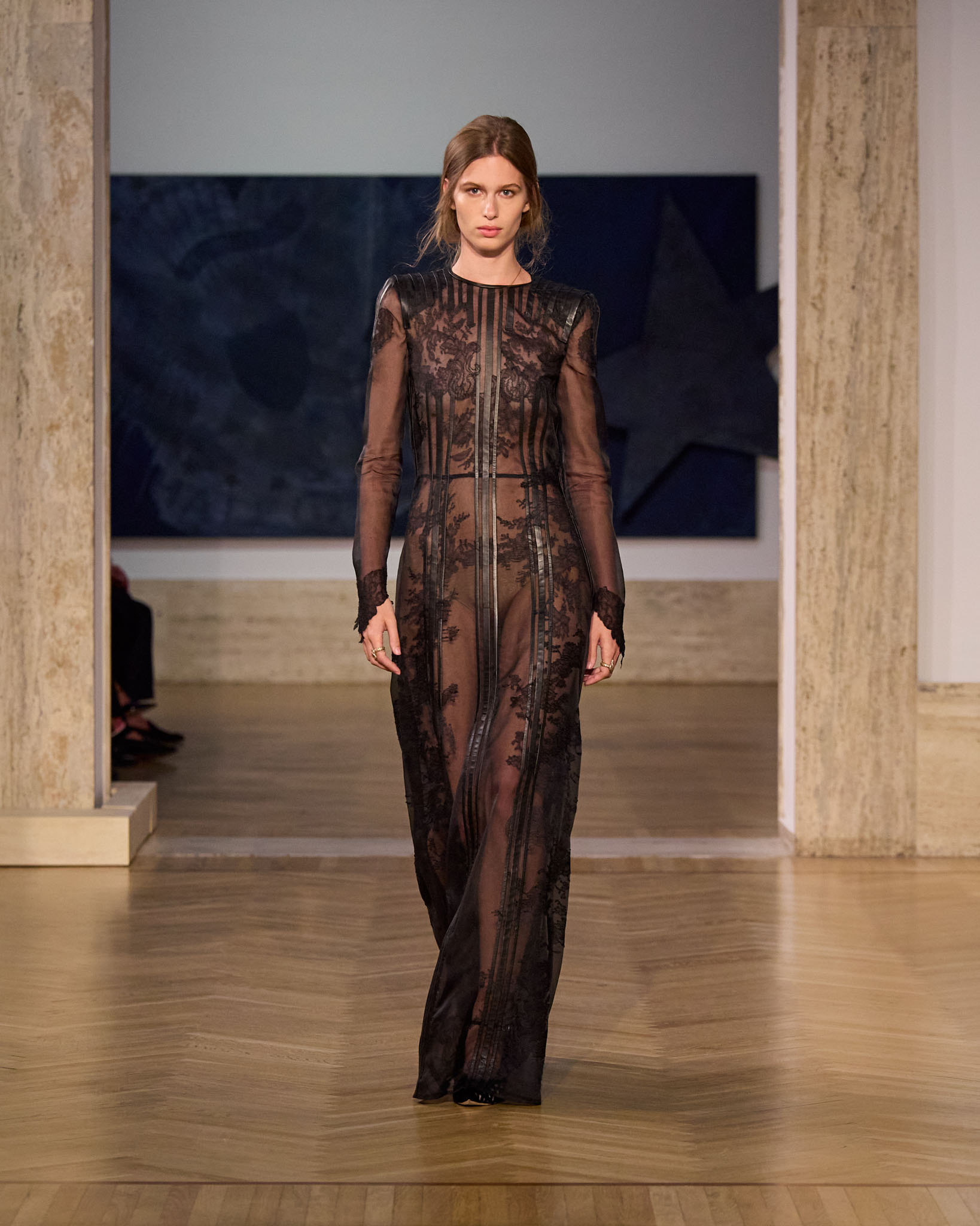 Fendi fw26 runway looks 4x5 064