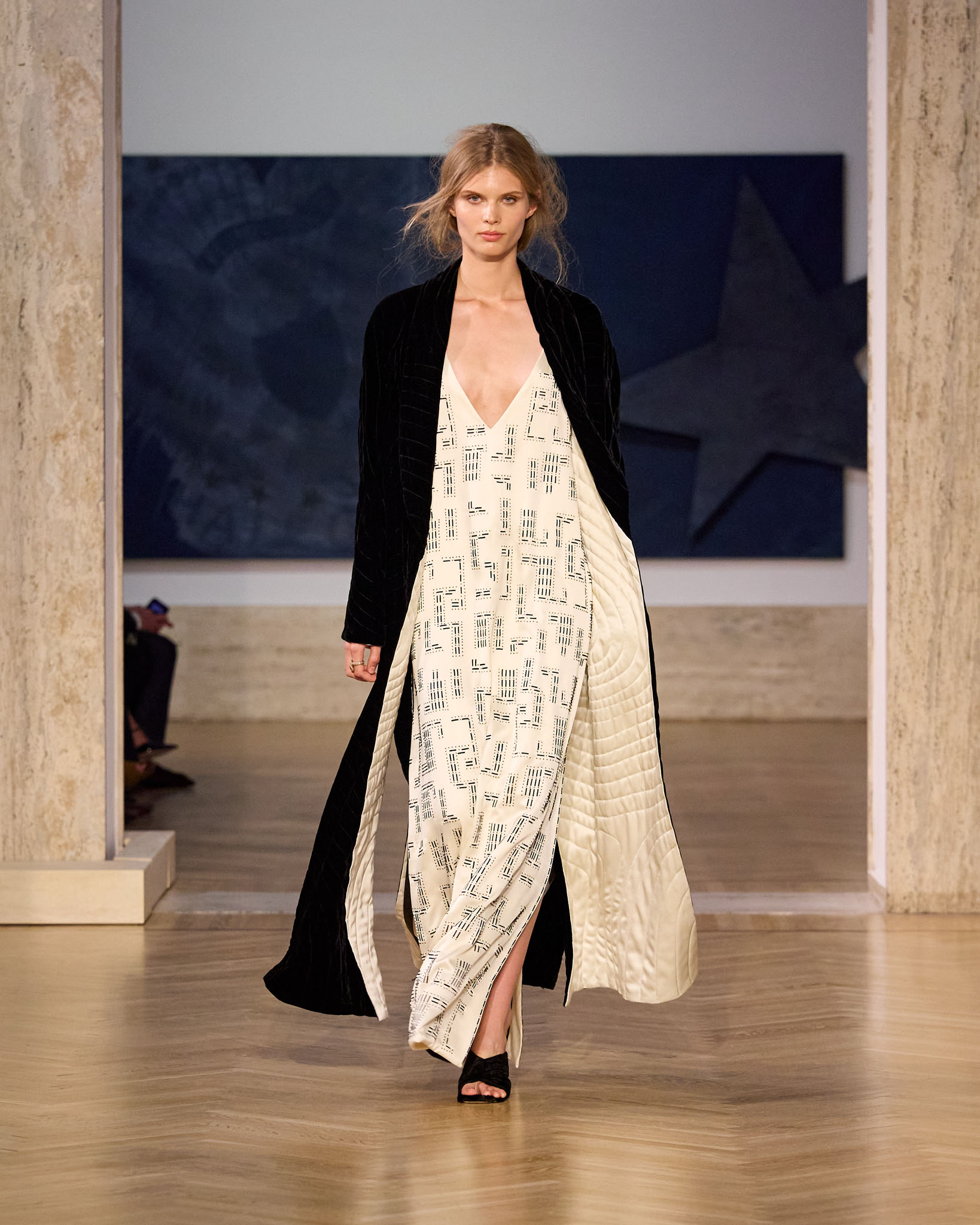 Fendi fw26 runway looks 4x5 003