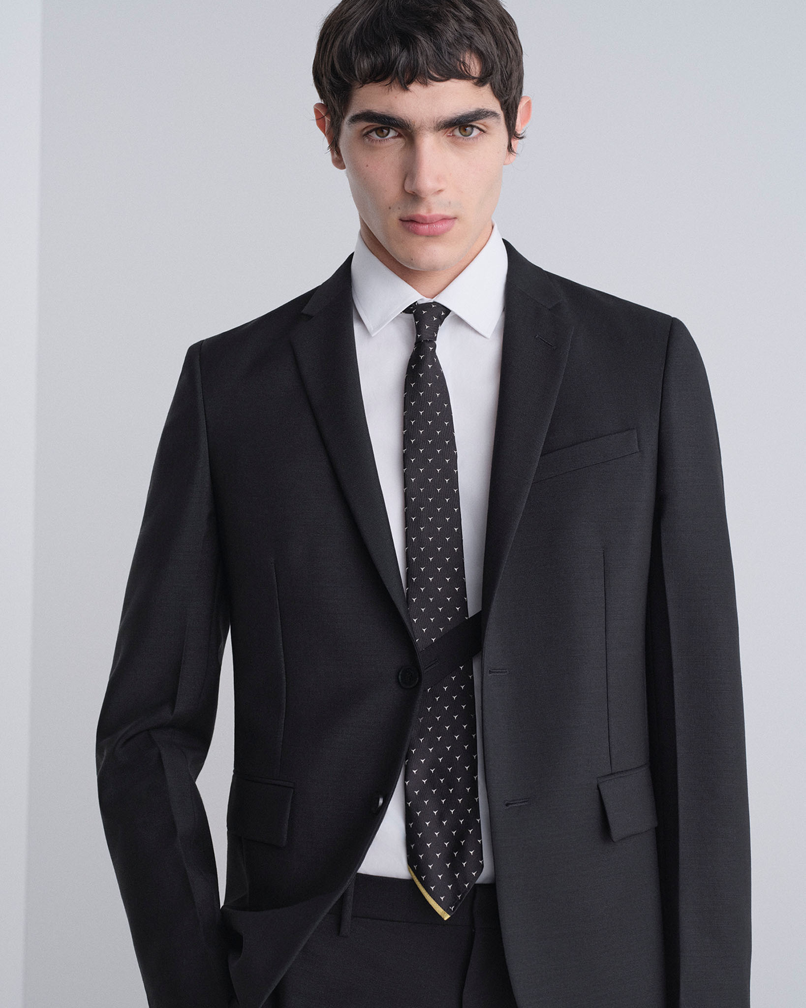 LOOK20A_13_L273_586