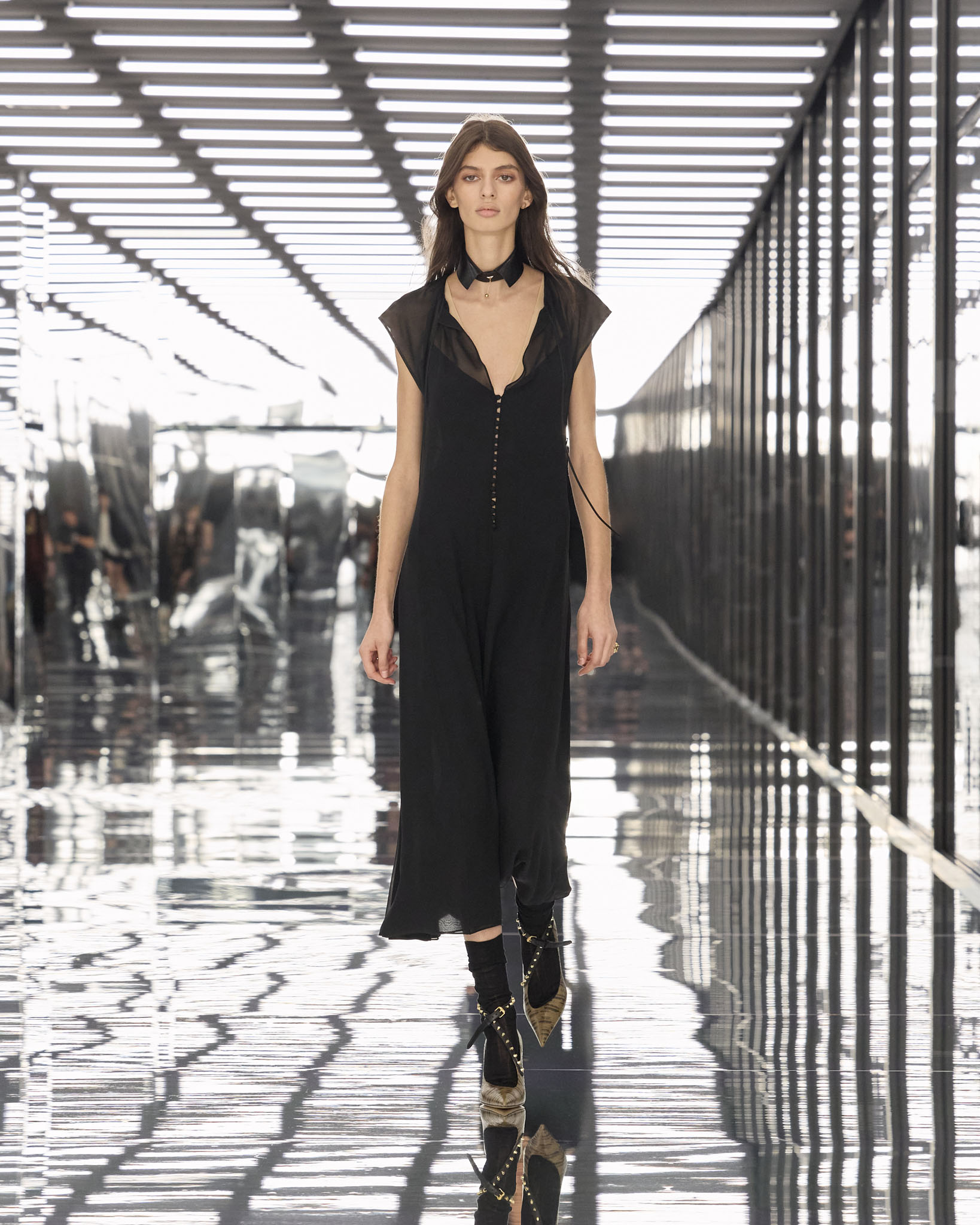 Fendi ss27 Runway Looks 4x5 017
