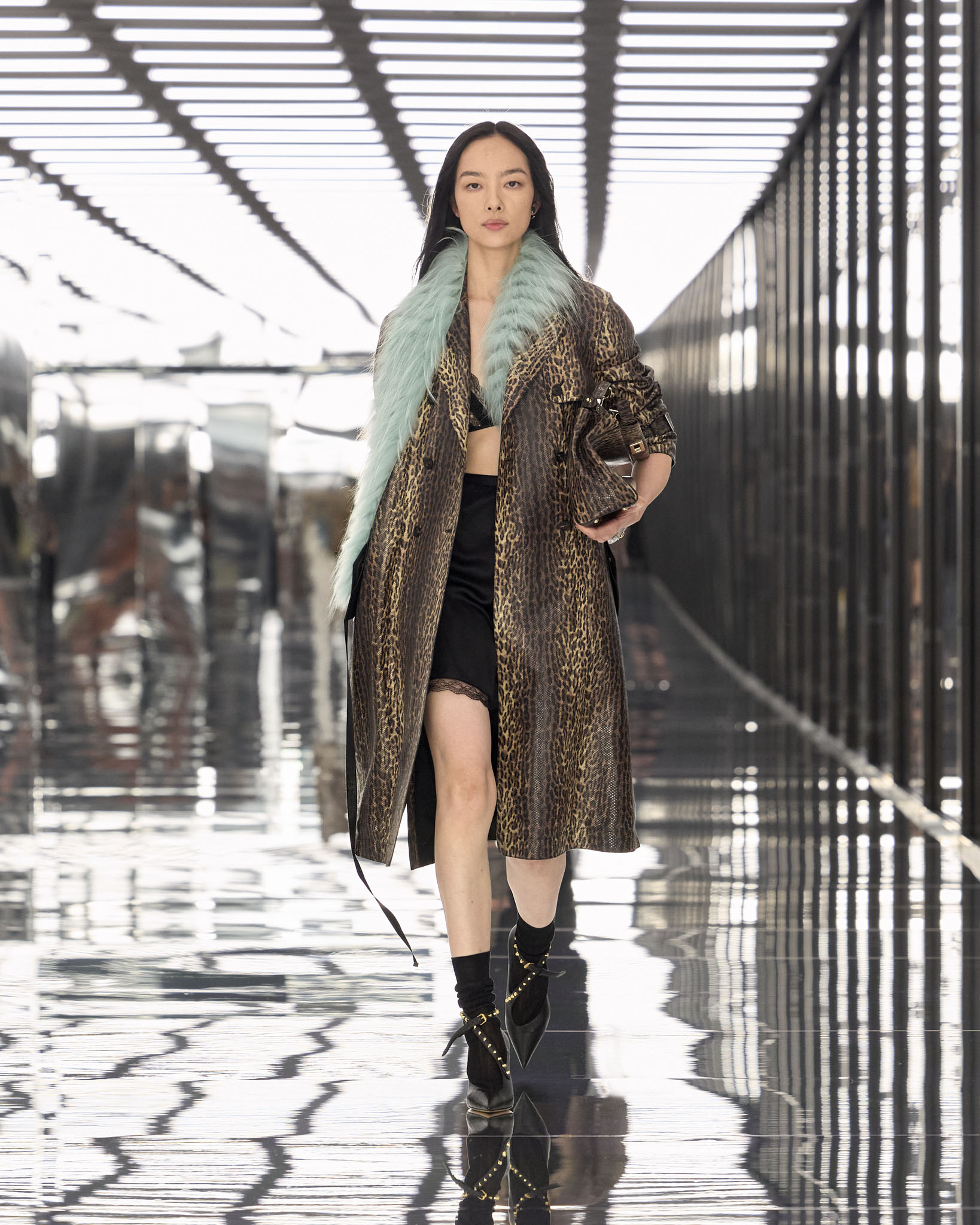 Fendi ss27 Runway Looks 4x5 027