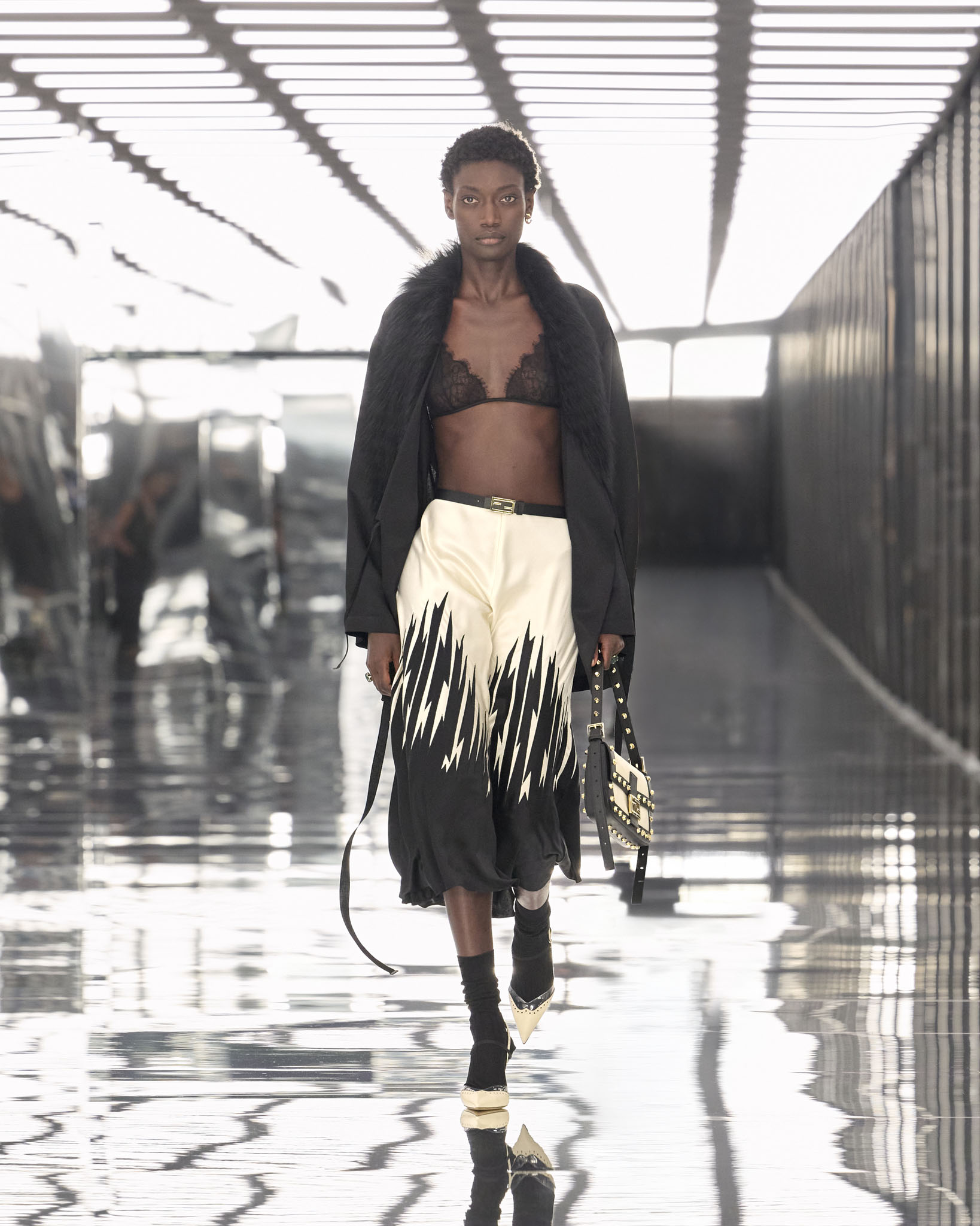 Fendi ss27 Runway Looks 4x5 047