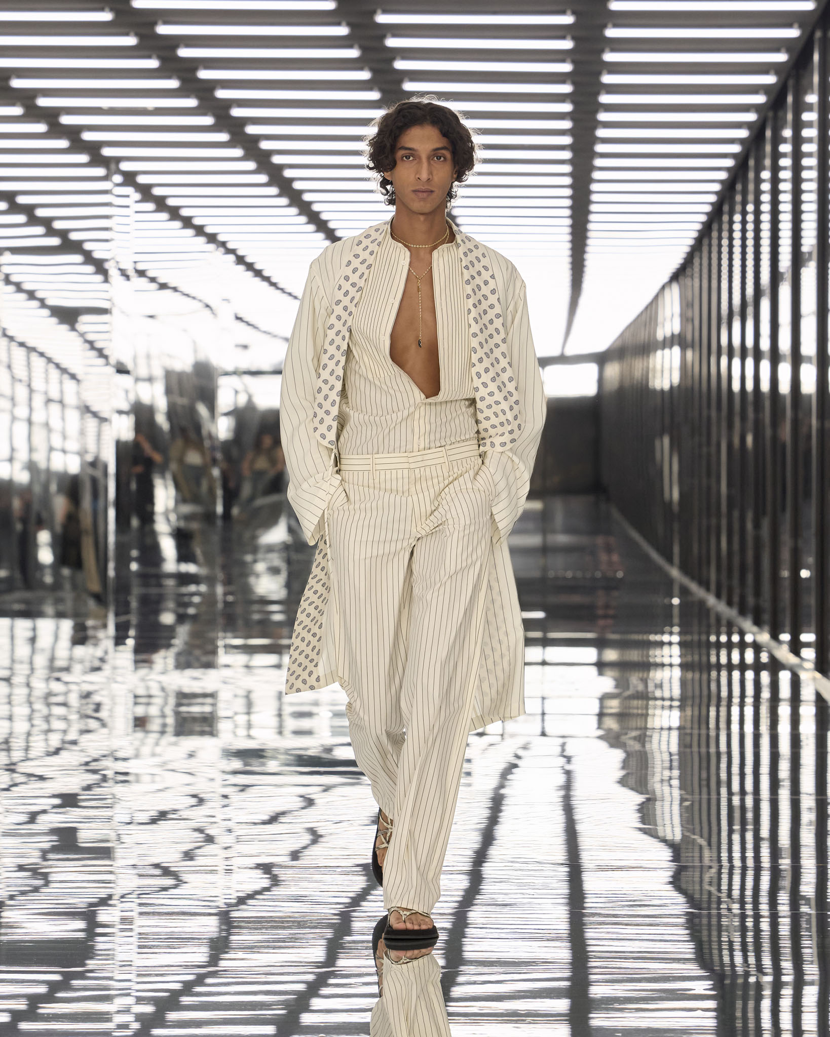 Fendi ss27 Runway Looks 4x5 037