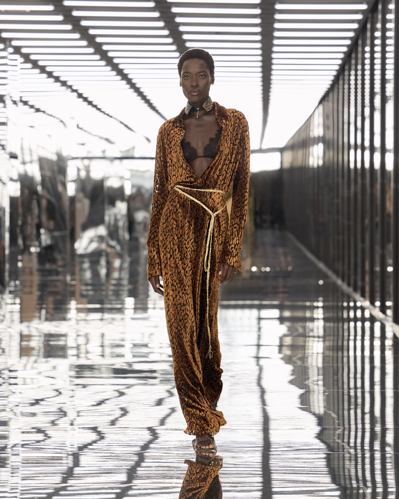 Fendi ss27 Runway Looks 4x5 057