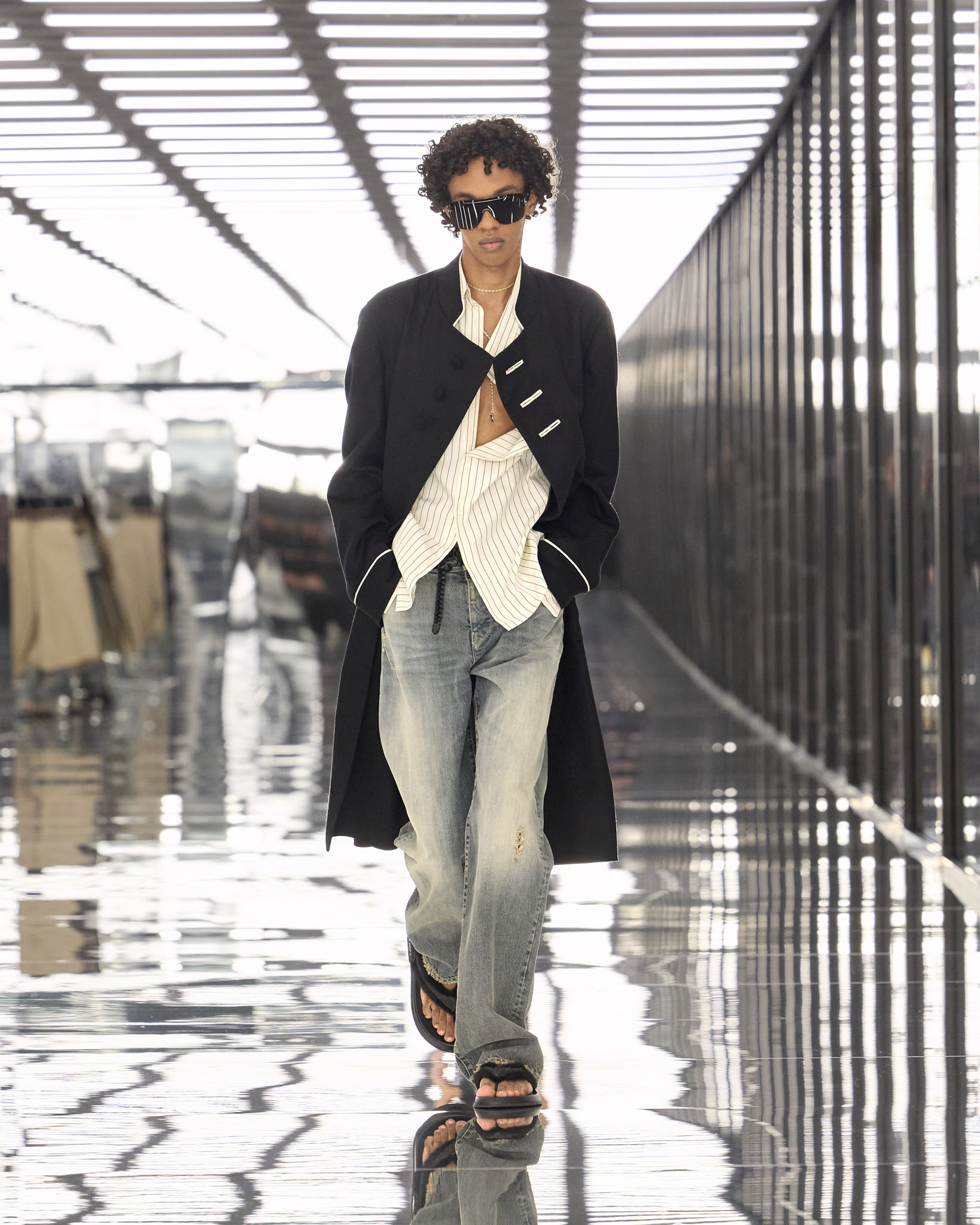 Fendi ss27 Runway Looks 4x5 039