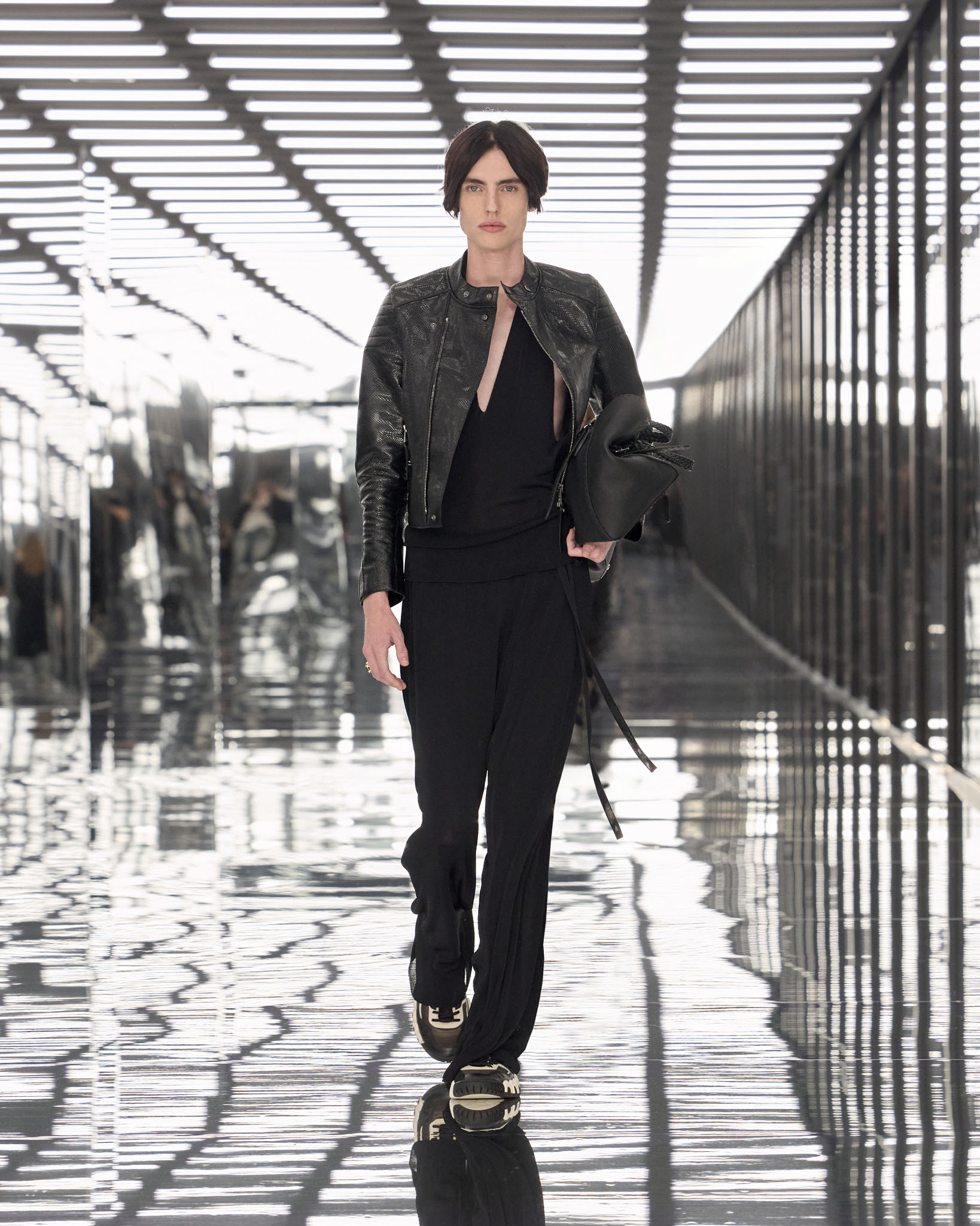 Fendi ss27 Runway Looks 4x5 041