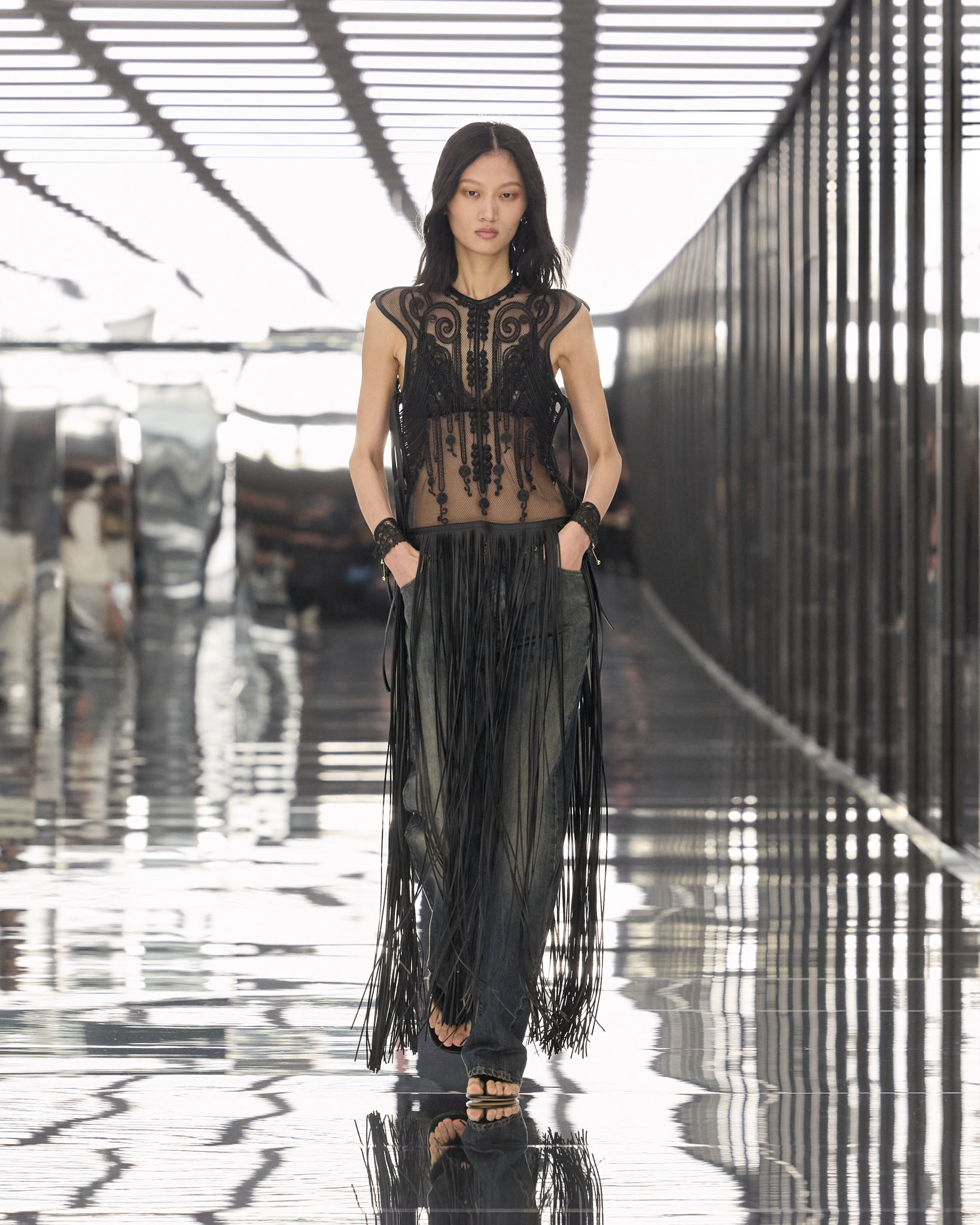 Fendi ss27 Runway Looks 4x5 040