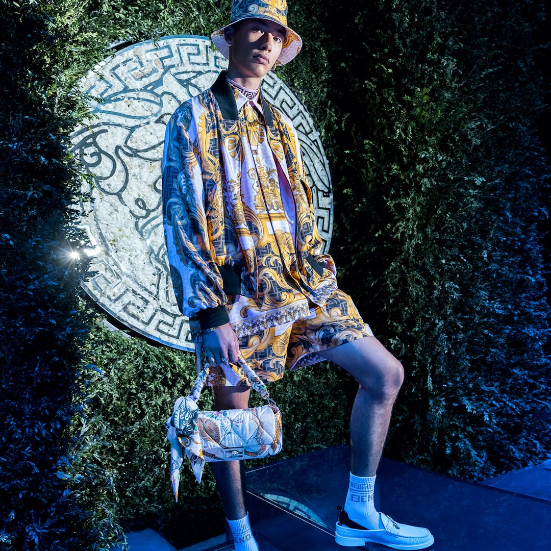 fendi-versace-gallery-backstage-16 fendi-versace-gallery-backstage-16