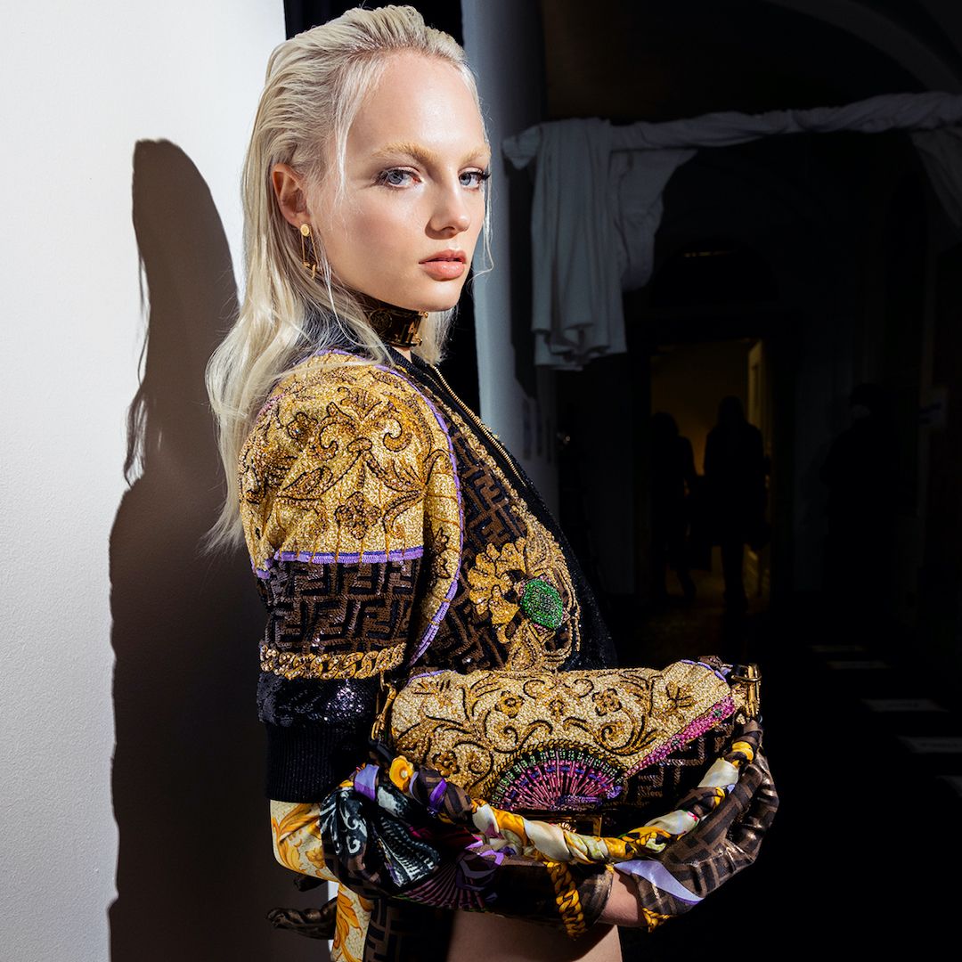 fendi-versace-gallery-backstage-17 fendi-versace-gallery-backstage-17