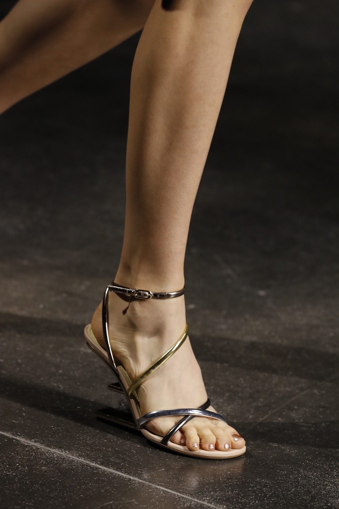 19_A_Fendi SS22_CloseUp 19_A_Fendi SS22_CloseUp