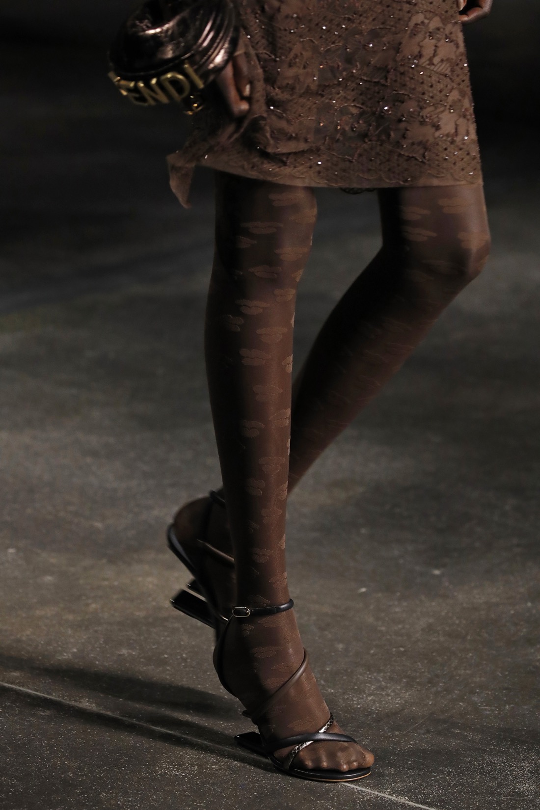 44_A_Fendi SS22_CloseUp 44_A_Fendi SS22_CloseUp