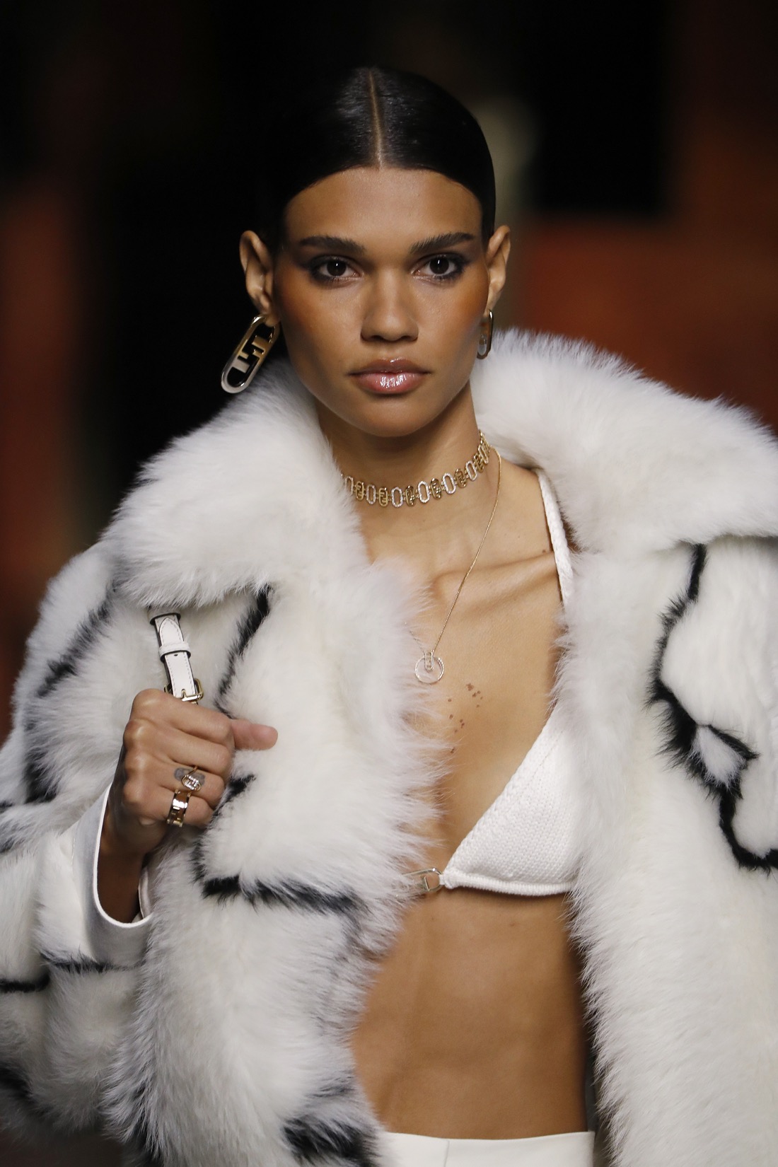 03_B_Fendi SS22_CloseUp 03_B_Fendi SS22_CloseUp