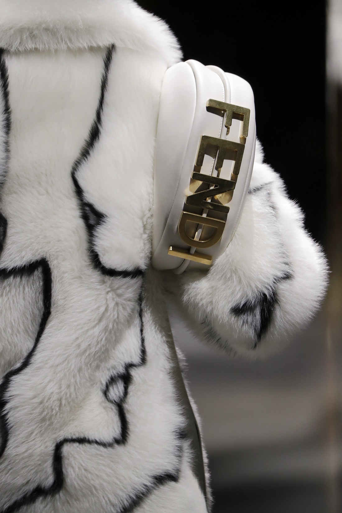 03_C_Fendi SS22_CloseUp 03_C_Fendi SS22_CloseUp