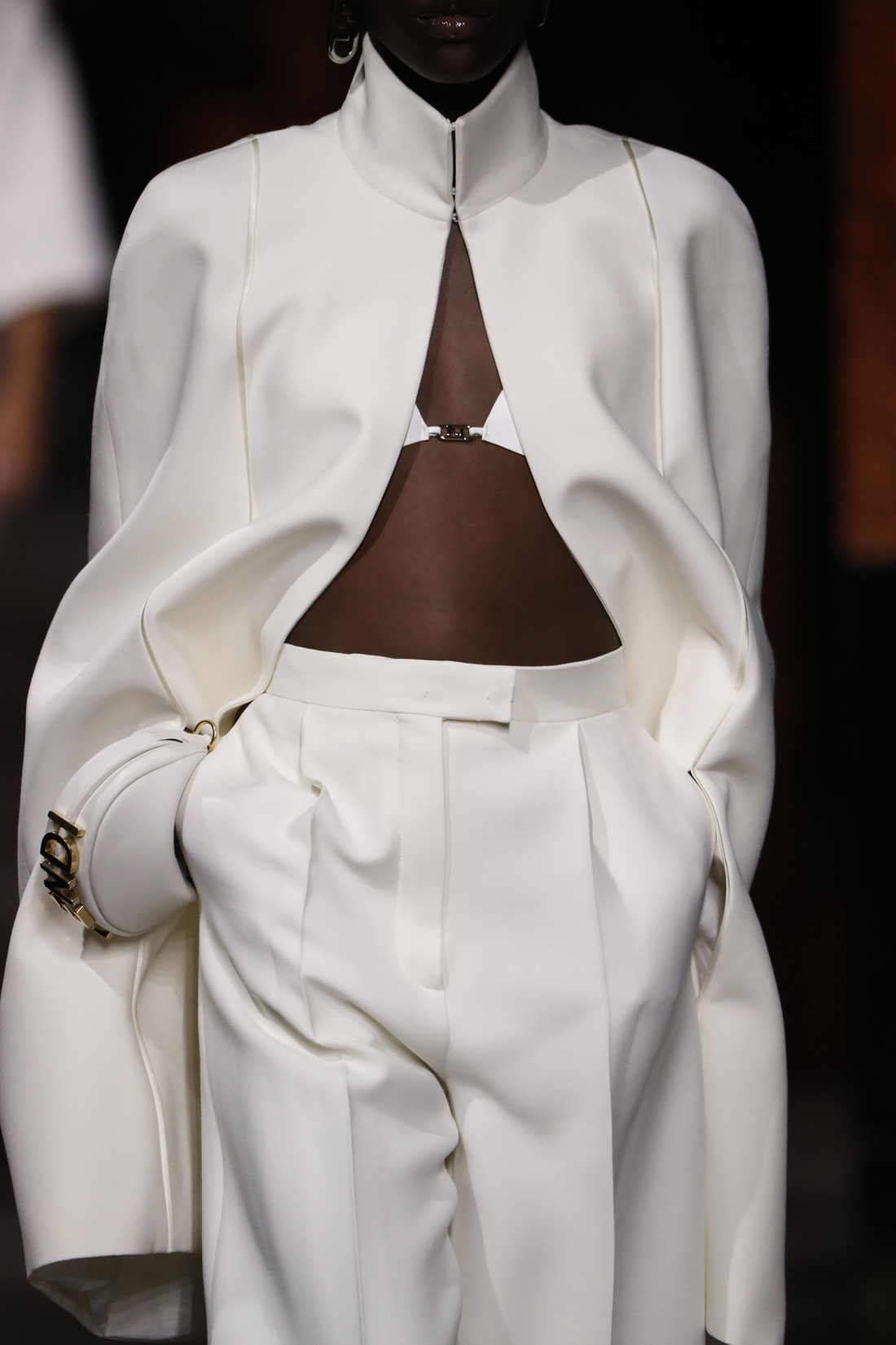 06_B_Fendi SS22_CloseUp 06_B_Fendi SS22_CloseUp