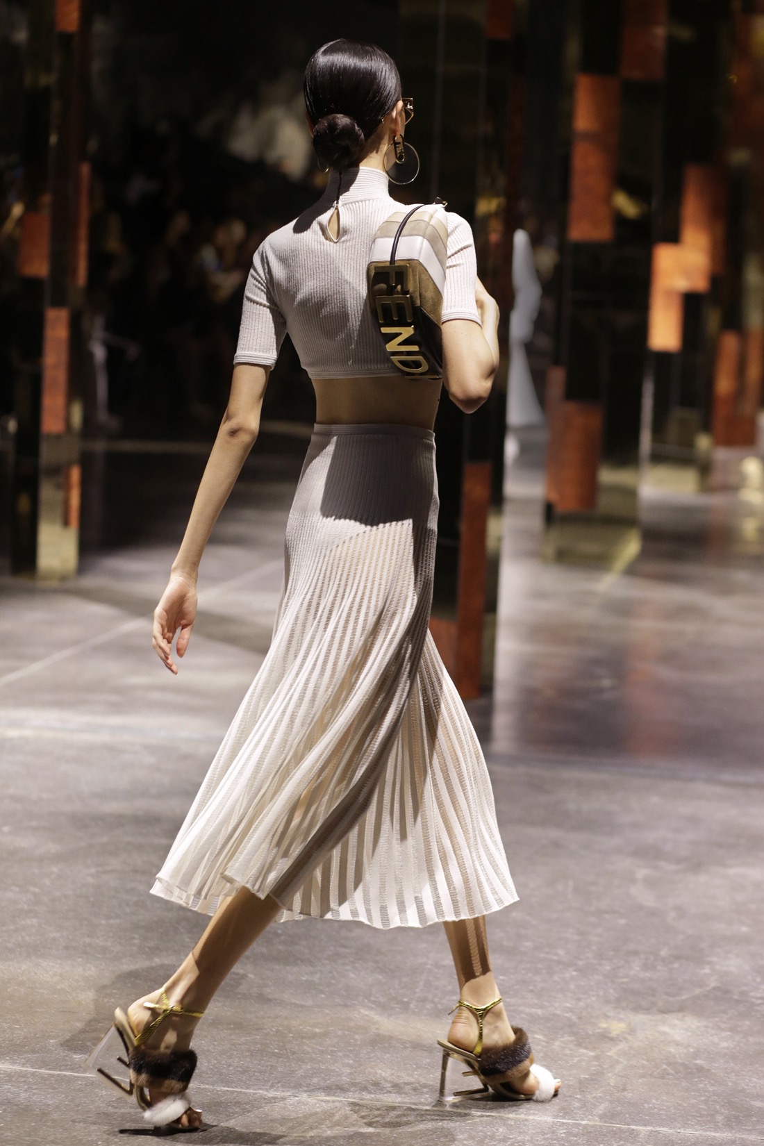 16_B_Fendi SS22_CloseUp 16_B_Fendi SS22_CloseUp
