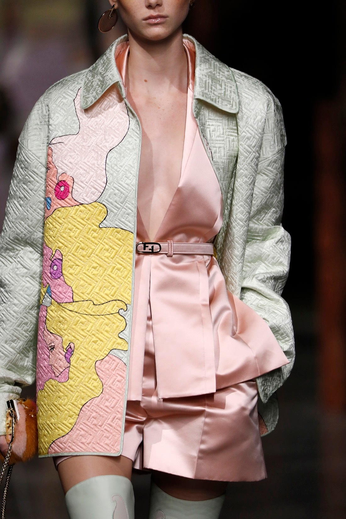 31_B_Fendi SS22_CloseUp 31_B_Fendi SS22_CloseUp
