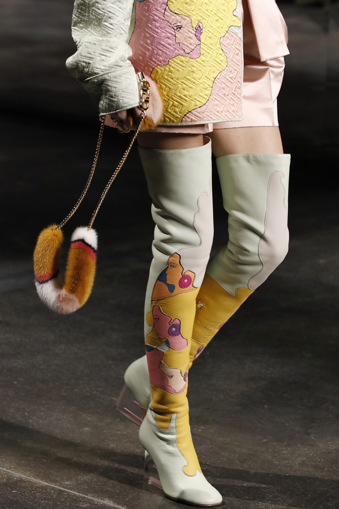 31_A_Fendi SS22_CloseUp 31_A_Fendi SS22_CloseUp